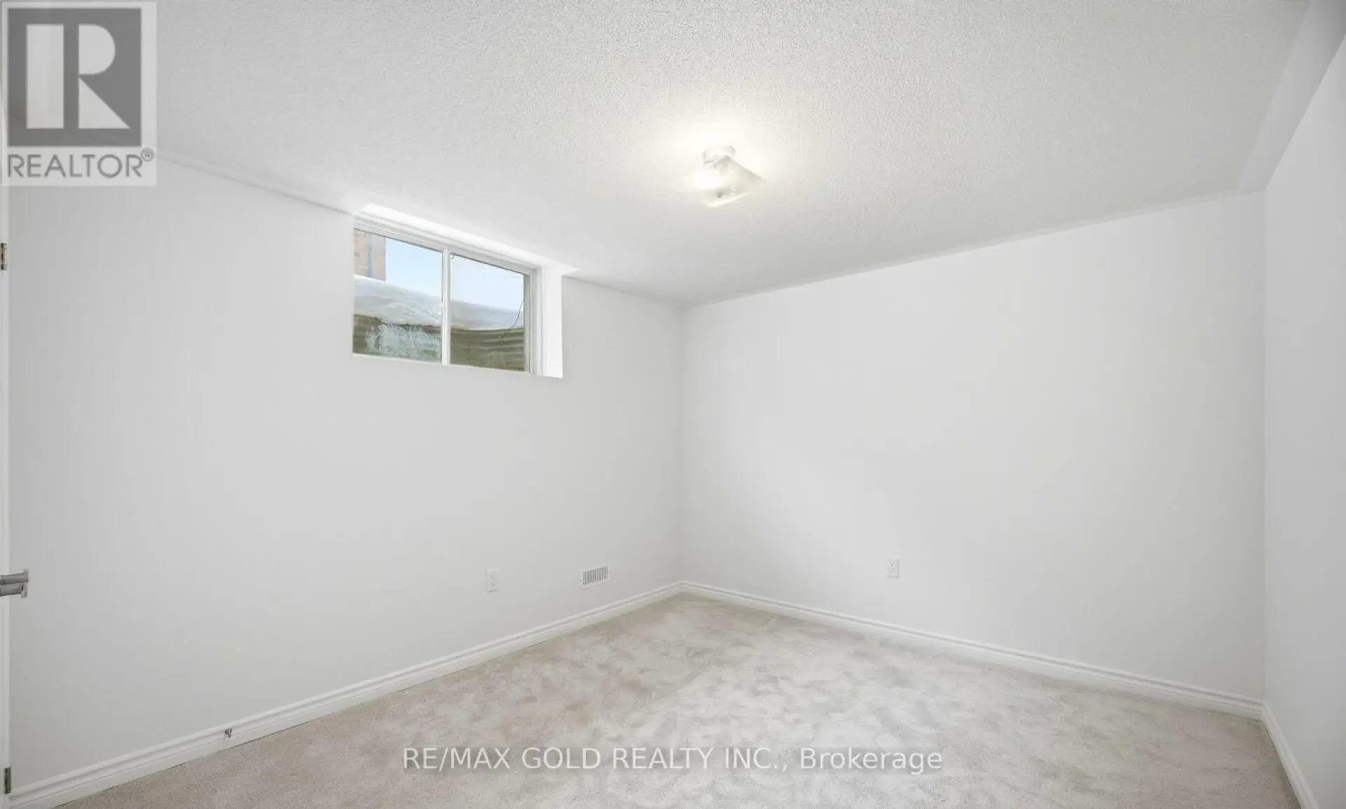 251 WILCOX DRIVE - Image 14
