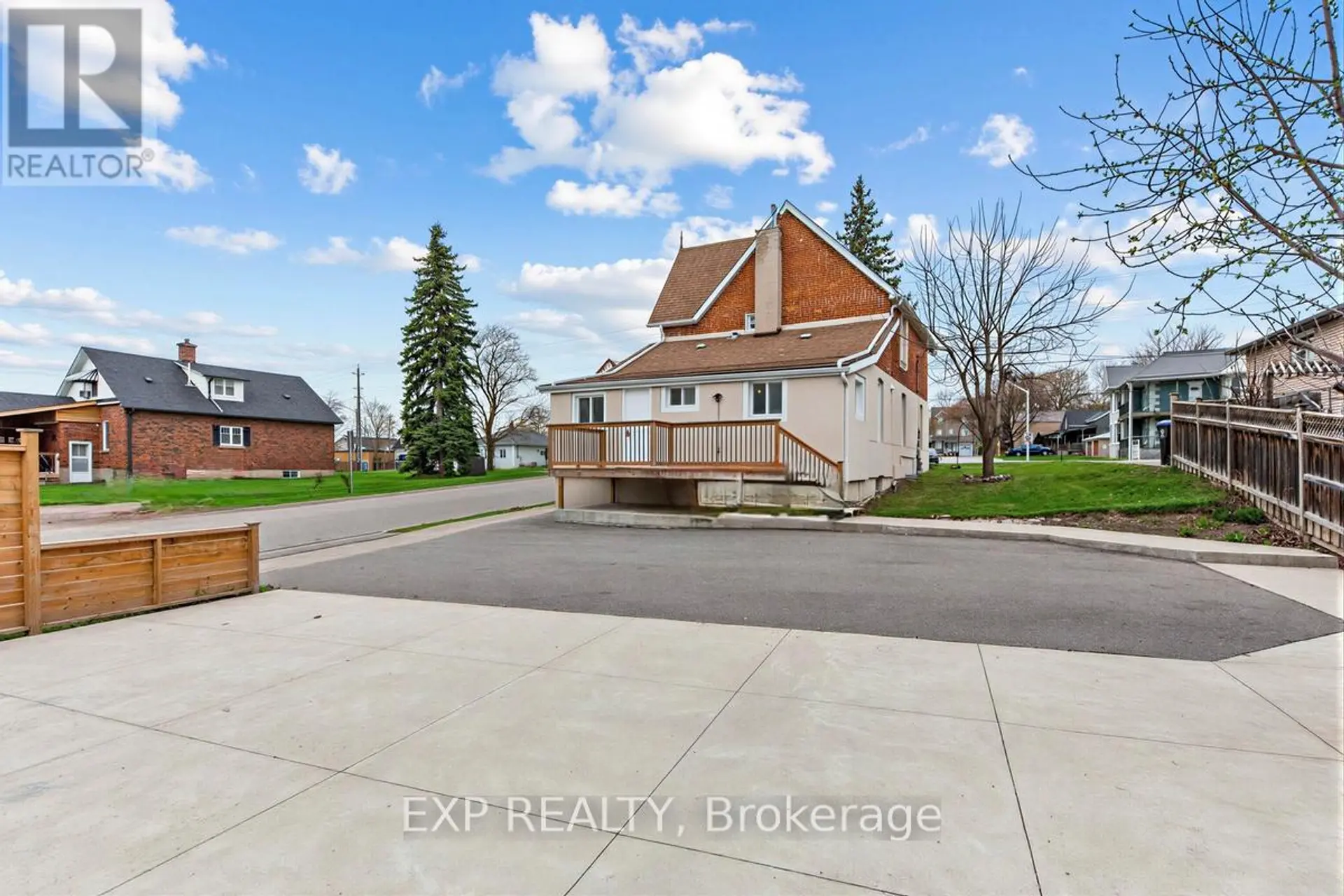 79 BARRIE STREET E - Image 14