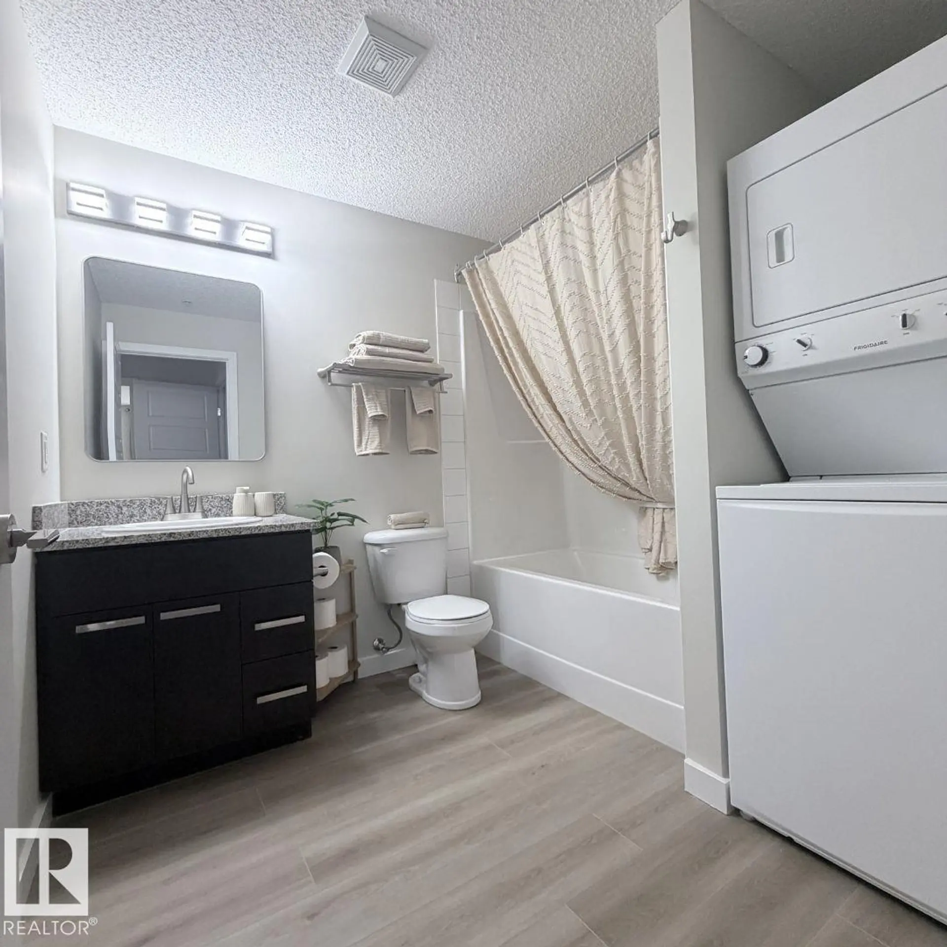 #206 14808 125 ST NW NW - Image 13