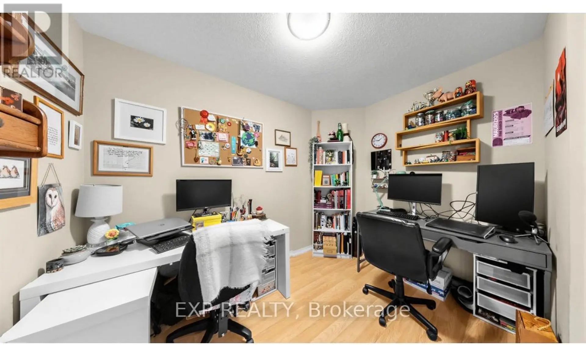 #607 889 BAY STREET - Image 10