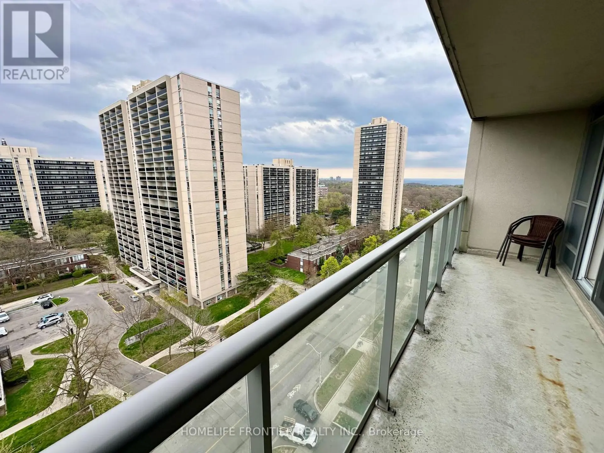 #1304 70 HIGH PARK AVENUE - Image 13