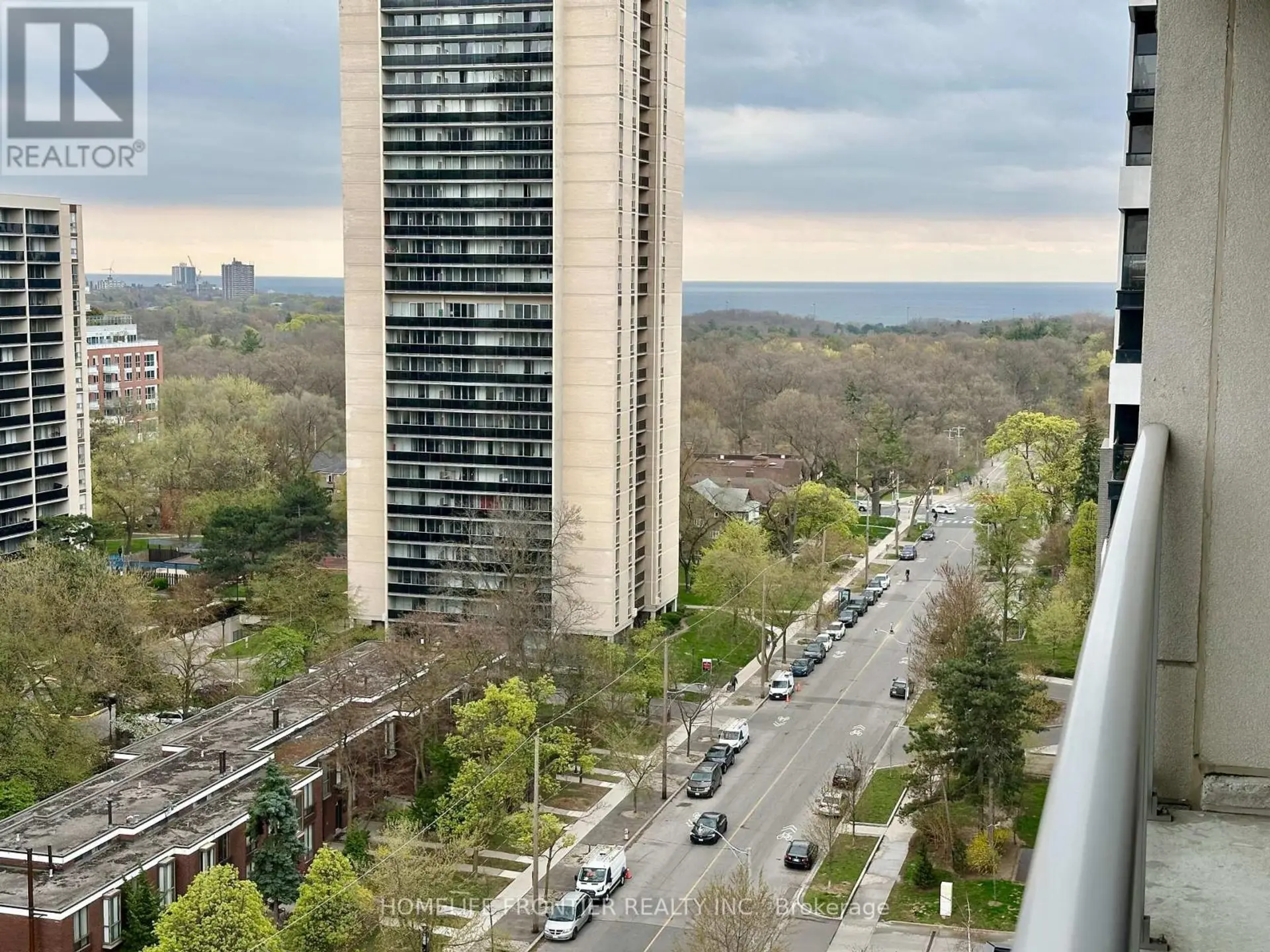 #1304 70 HIGH PARK AVENUE - Image 14