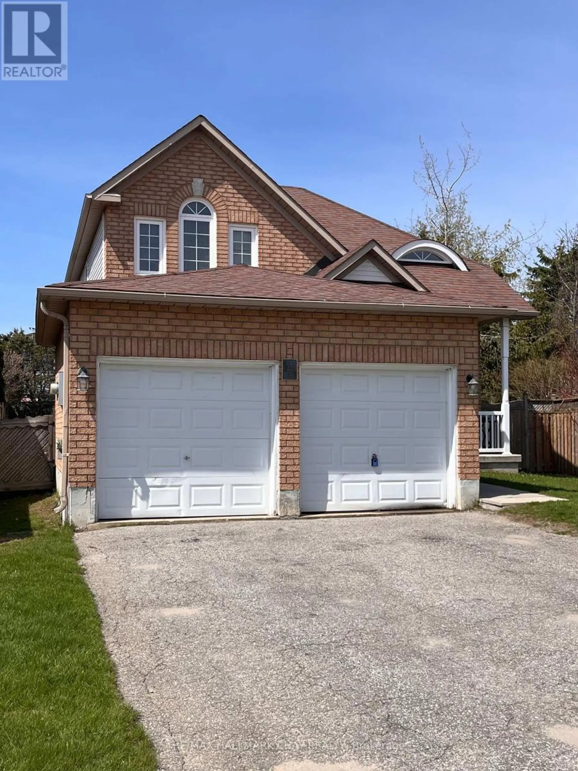 171 WESSENGER DRIVE - Image 1