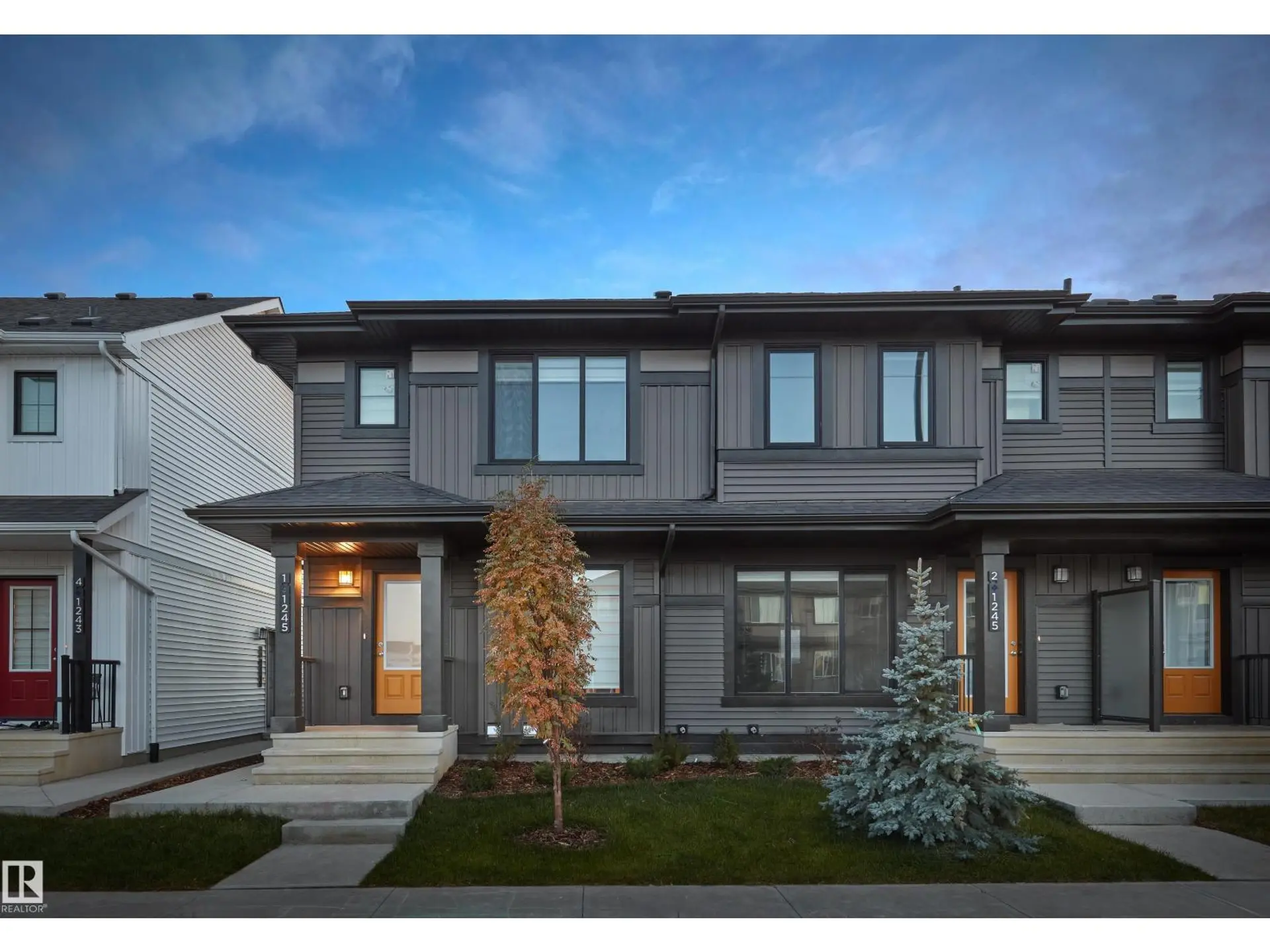 21012 24 AV NW - Image 1