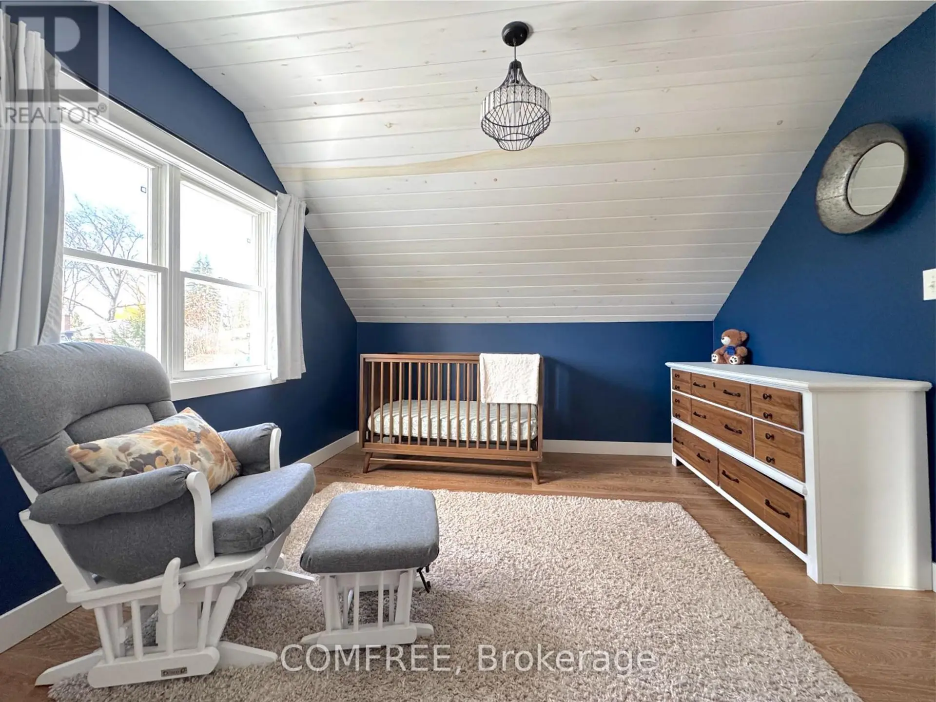 70 GUNN STREET - Image 11