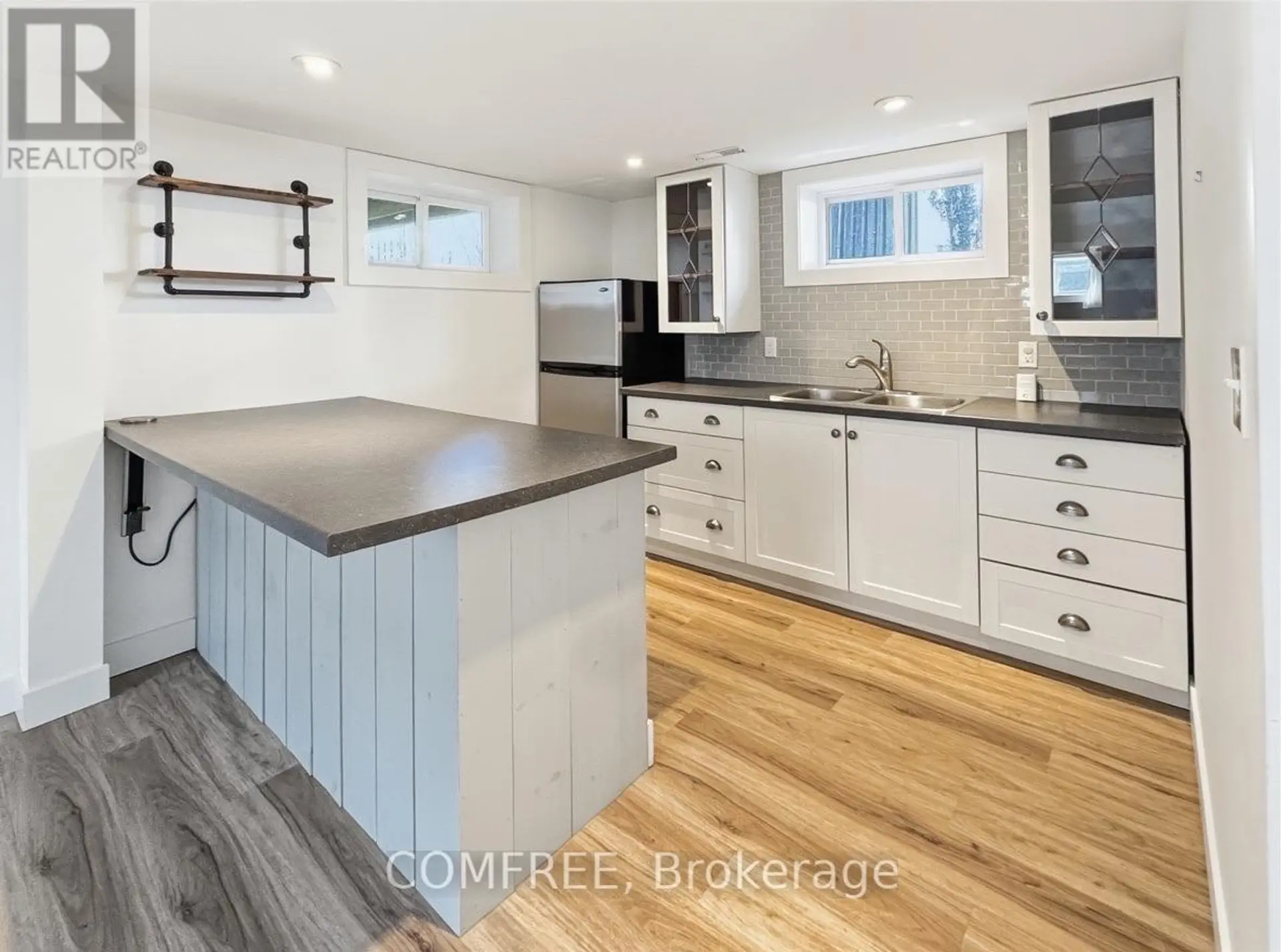 70 GUNN STREET - Image 14