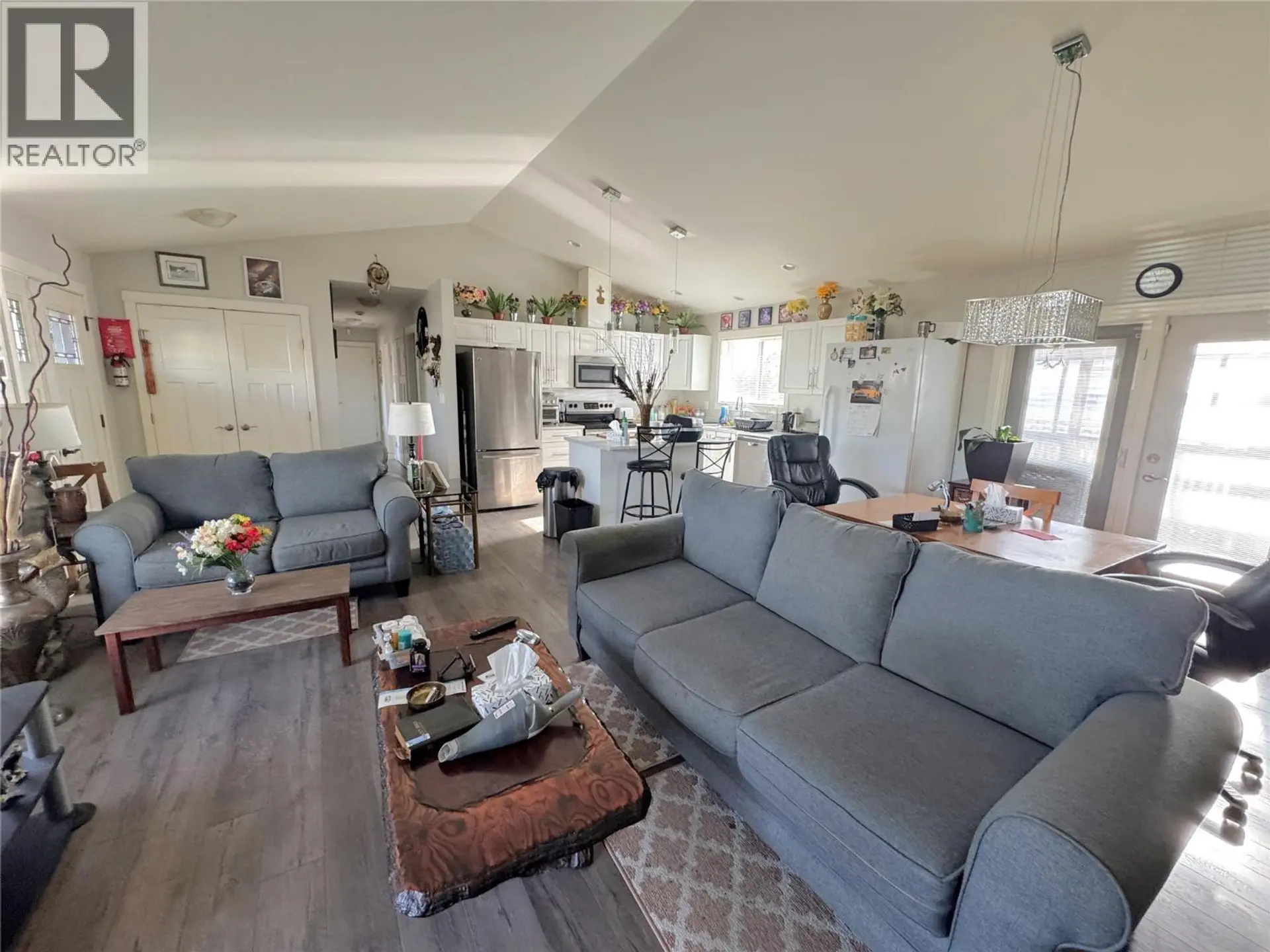 2402 COLDWATER Avenue - Image 5