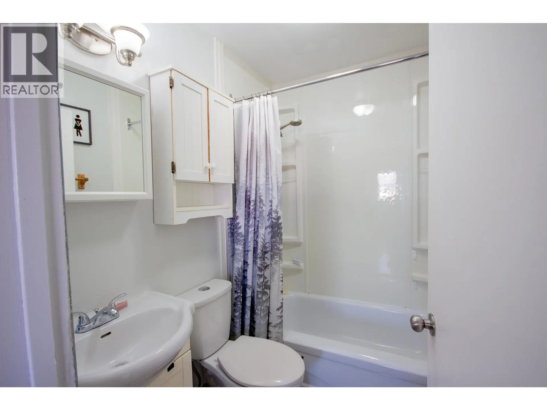 1217 115 Avenue - Image 9