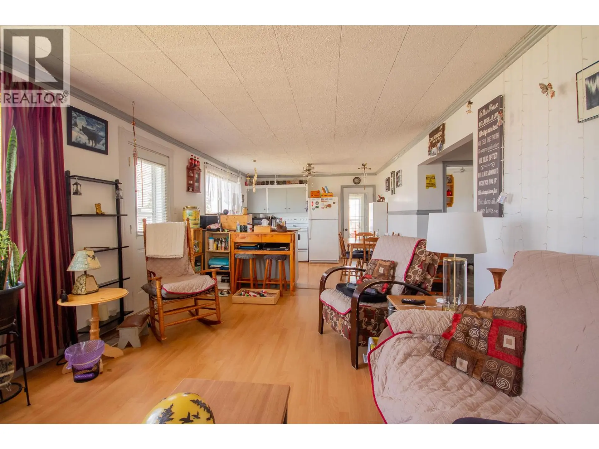1217 115 Avenue - Image 6