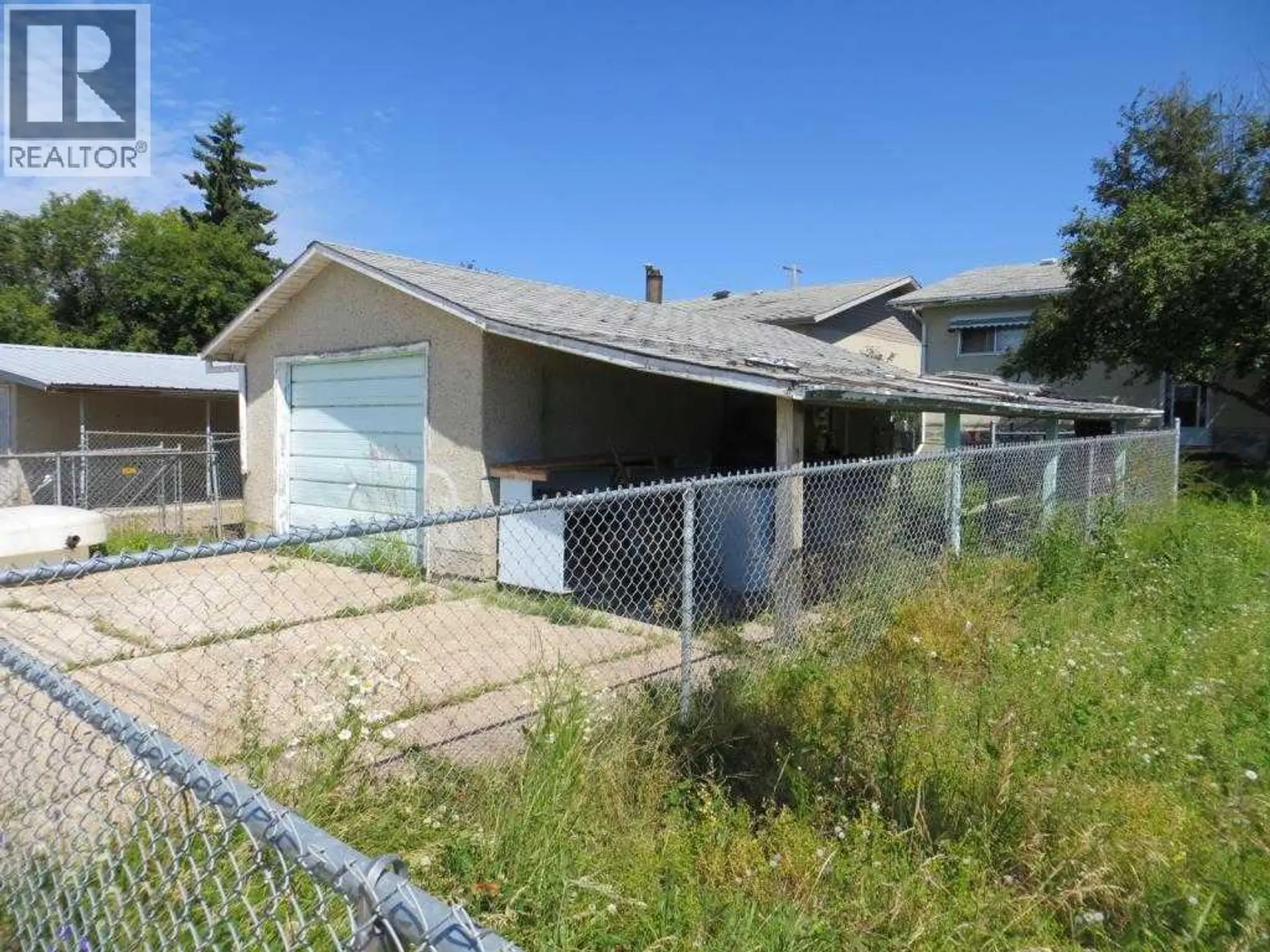 10140 105 Street - Image 14