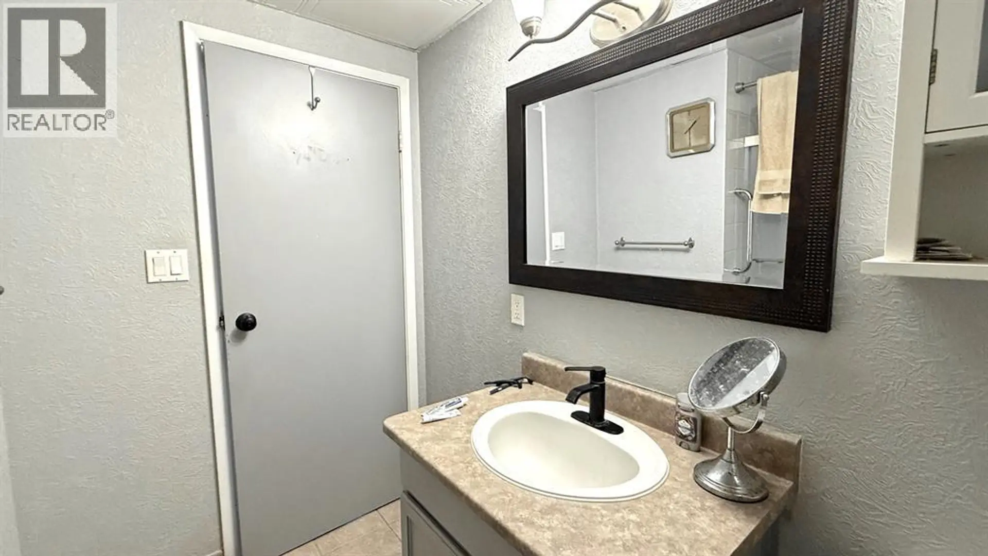 #304 3355 SANDWICH STREET - Image 14