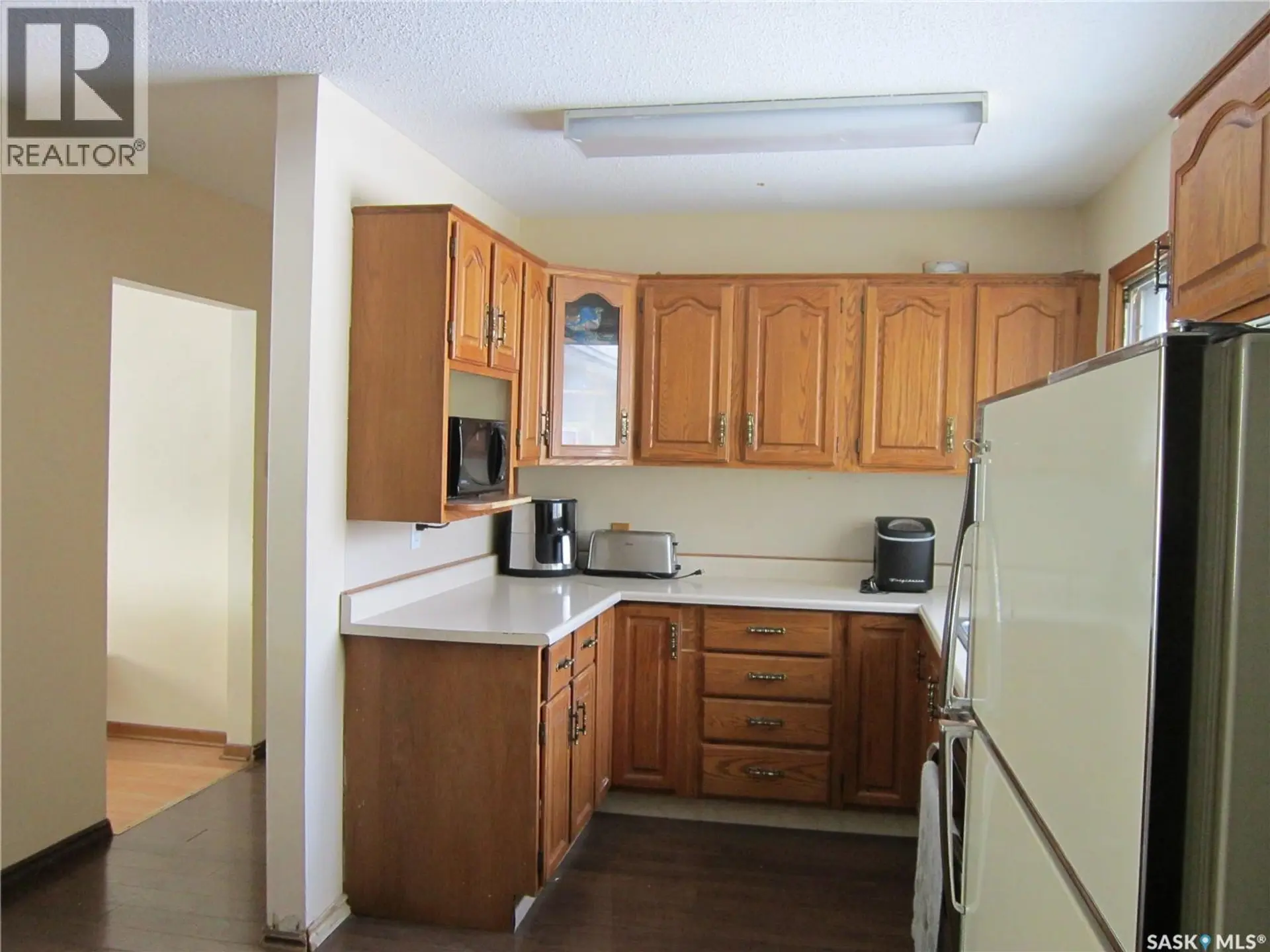 552 6th STREET E - Image 3