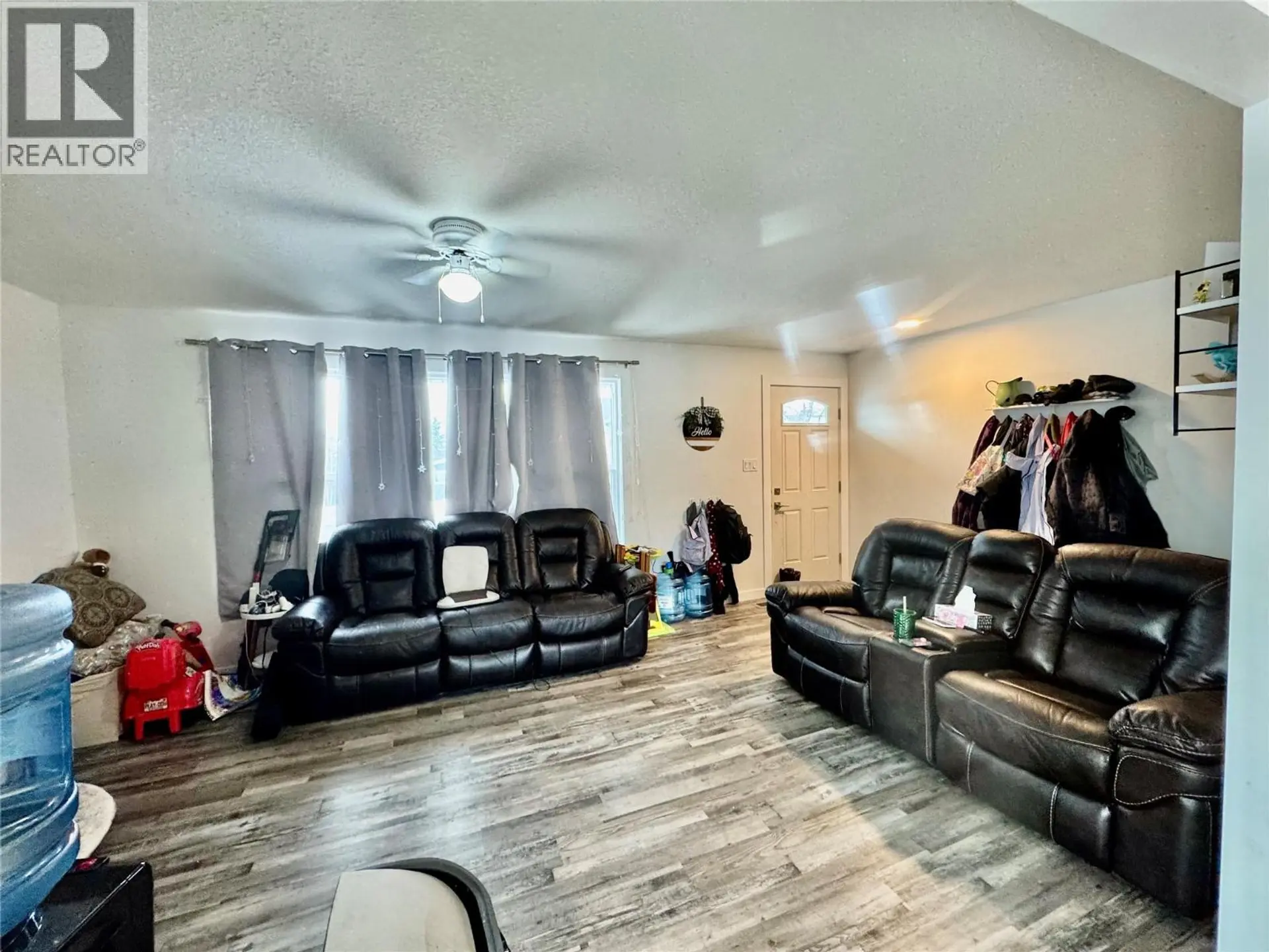 9120 8 Street - Image 2