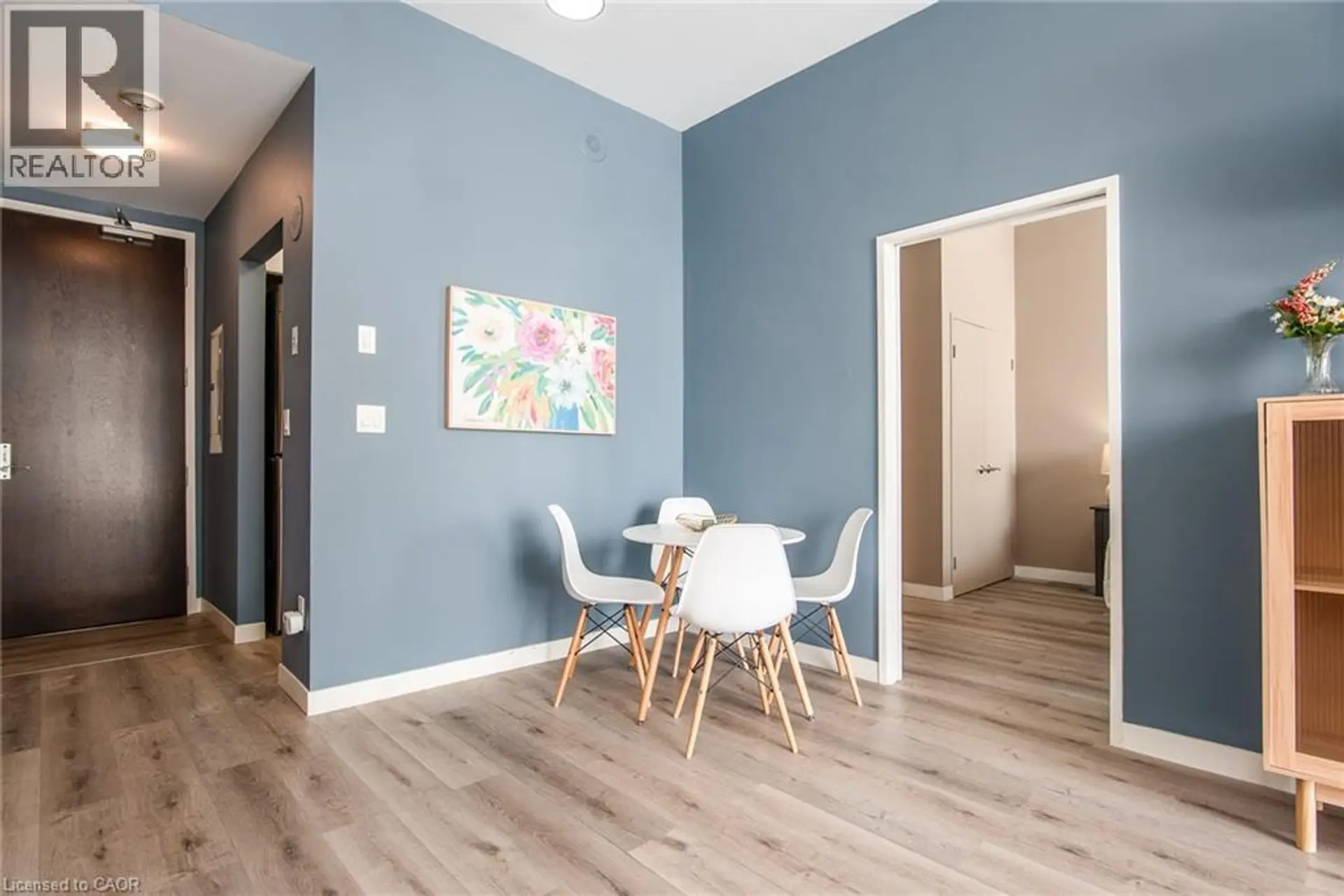 #702 191 KING Street S - Image 9