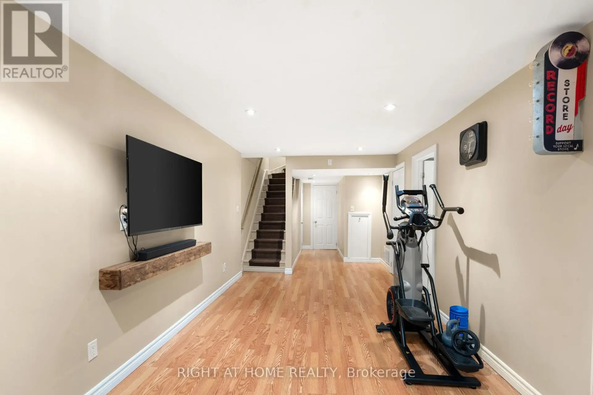 2161 FOREST GATE PARK - Image 15