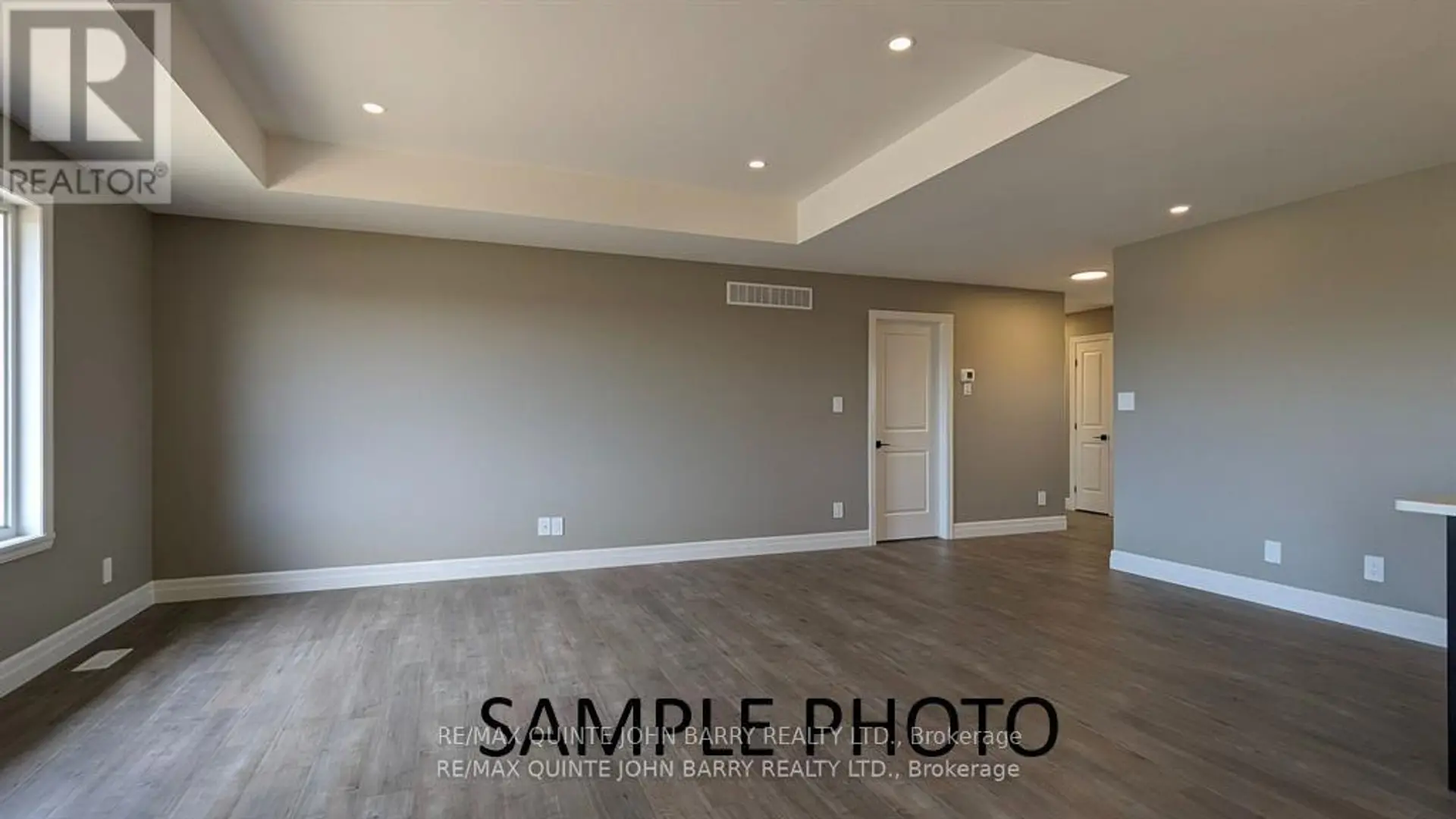 #LOT 19 38 PARKLAND CIRCLE - Image 13