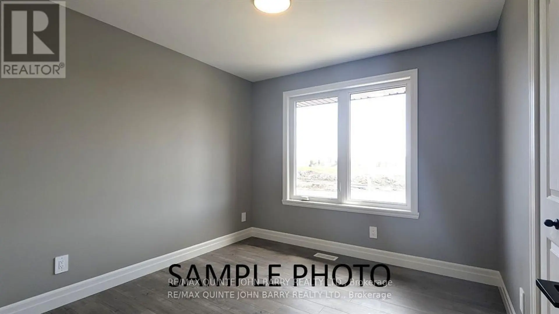 #LOT 19 38 PARKLAND CIRCLE - Image 18