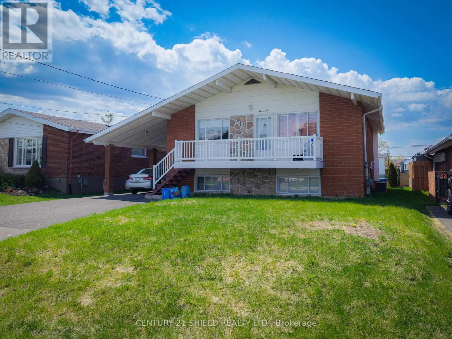 1110 GRAND AVENUE - Image 1