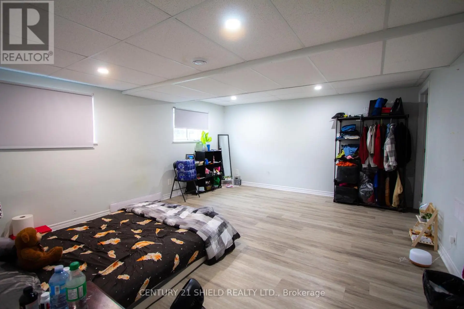 1110 GRAND AVENUE - Image 19