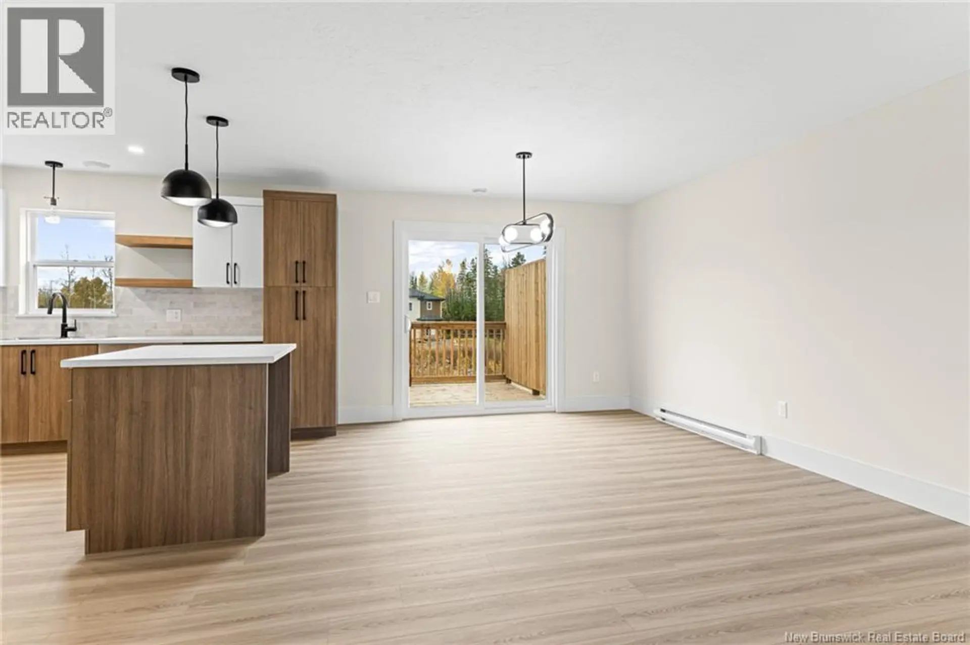 215 Senese Street - Image 3