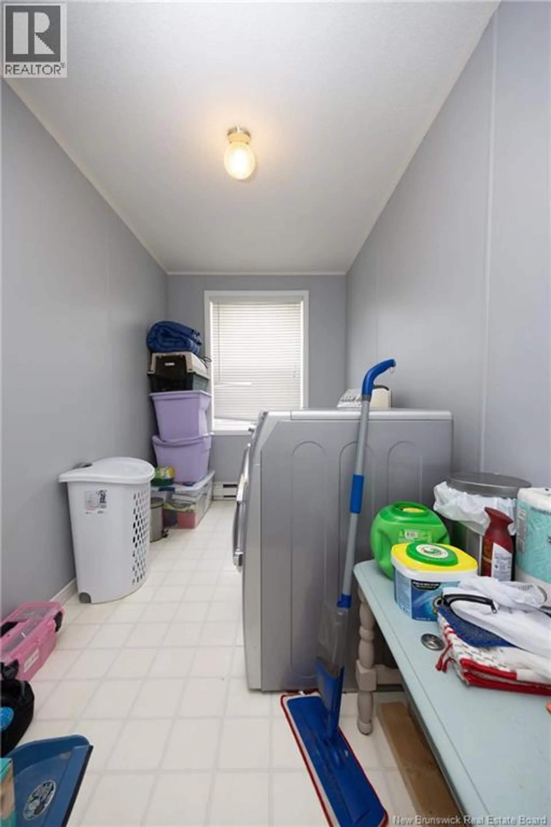 328 Governor Lane - Image 12