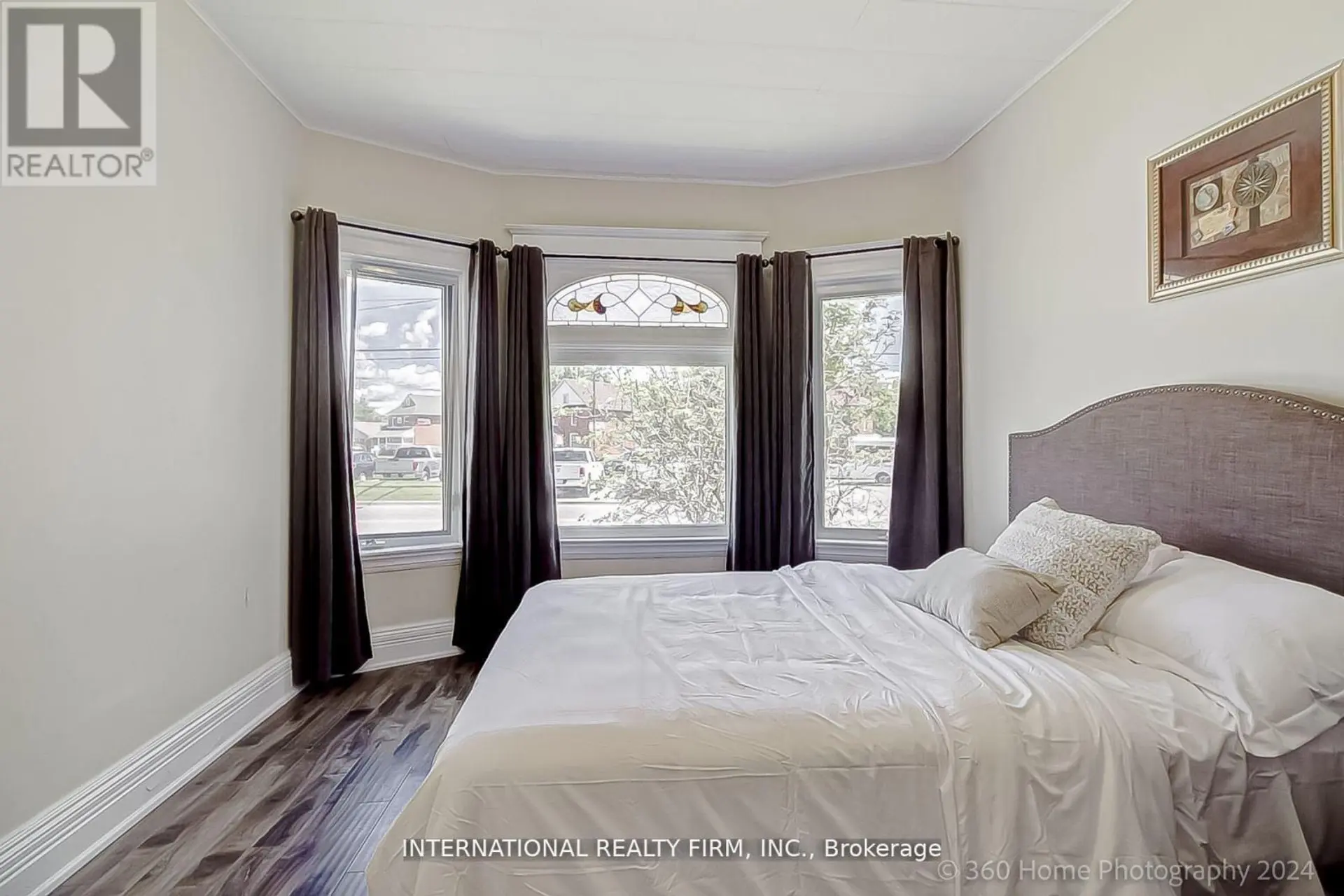 304 INNISFIL STREET - Image 14