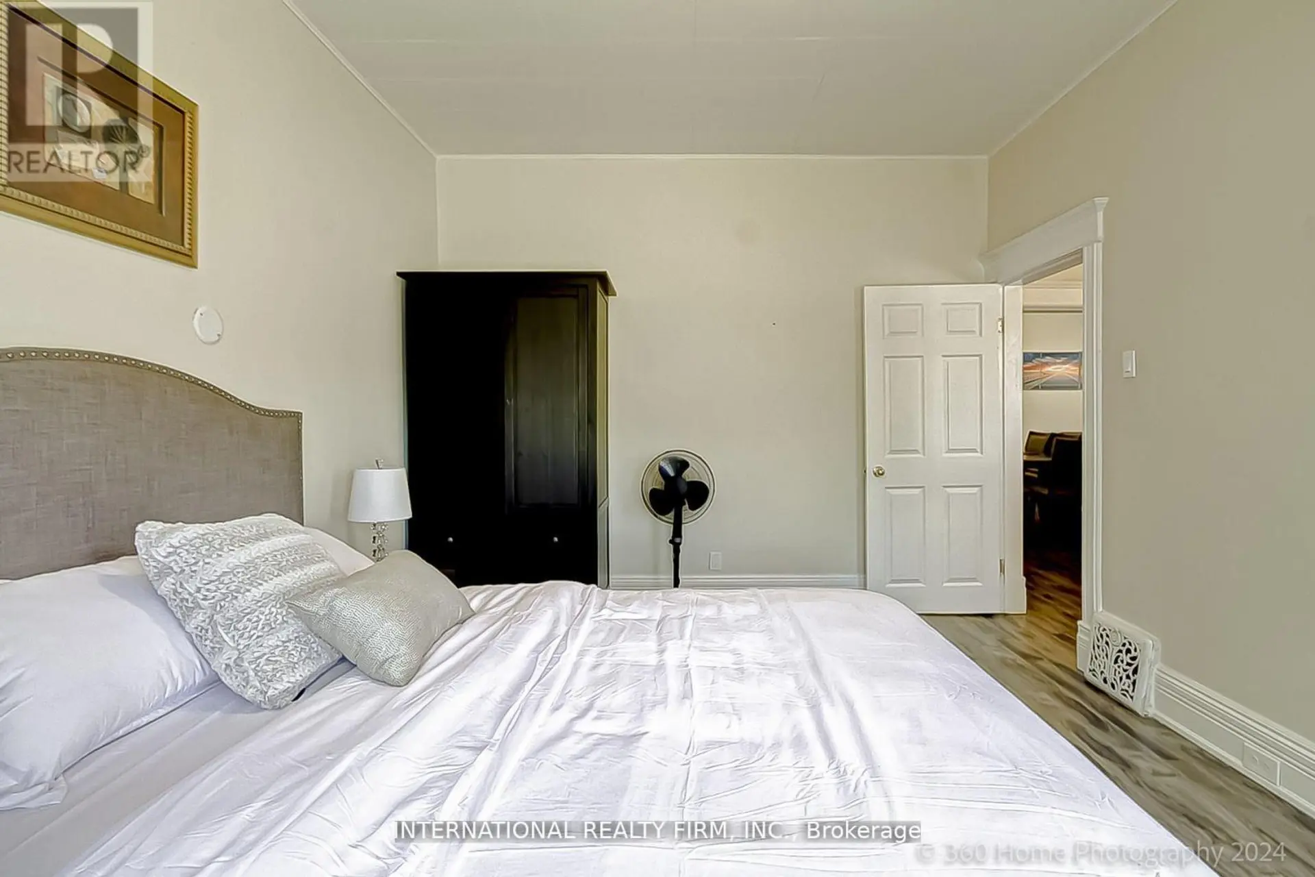 304 INNISFIL STREET - Image 16