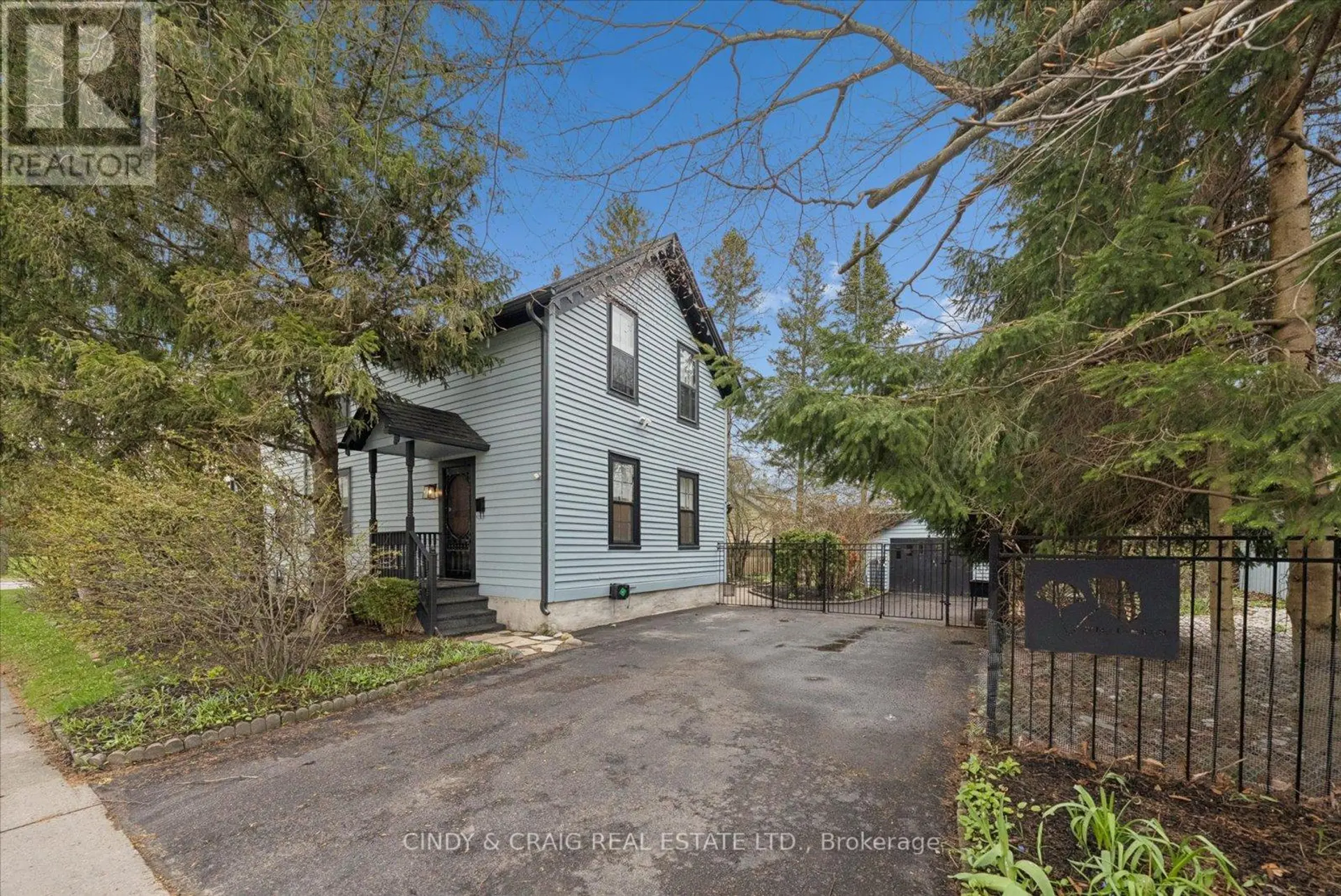 443 VICTORIA STREET - Image 19