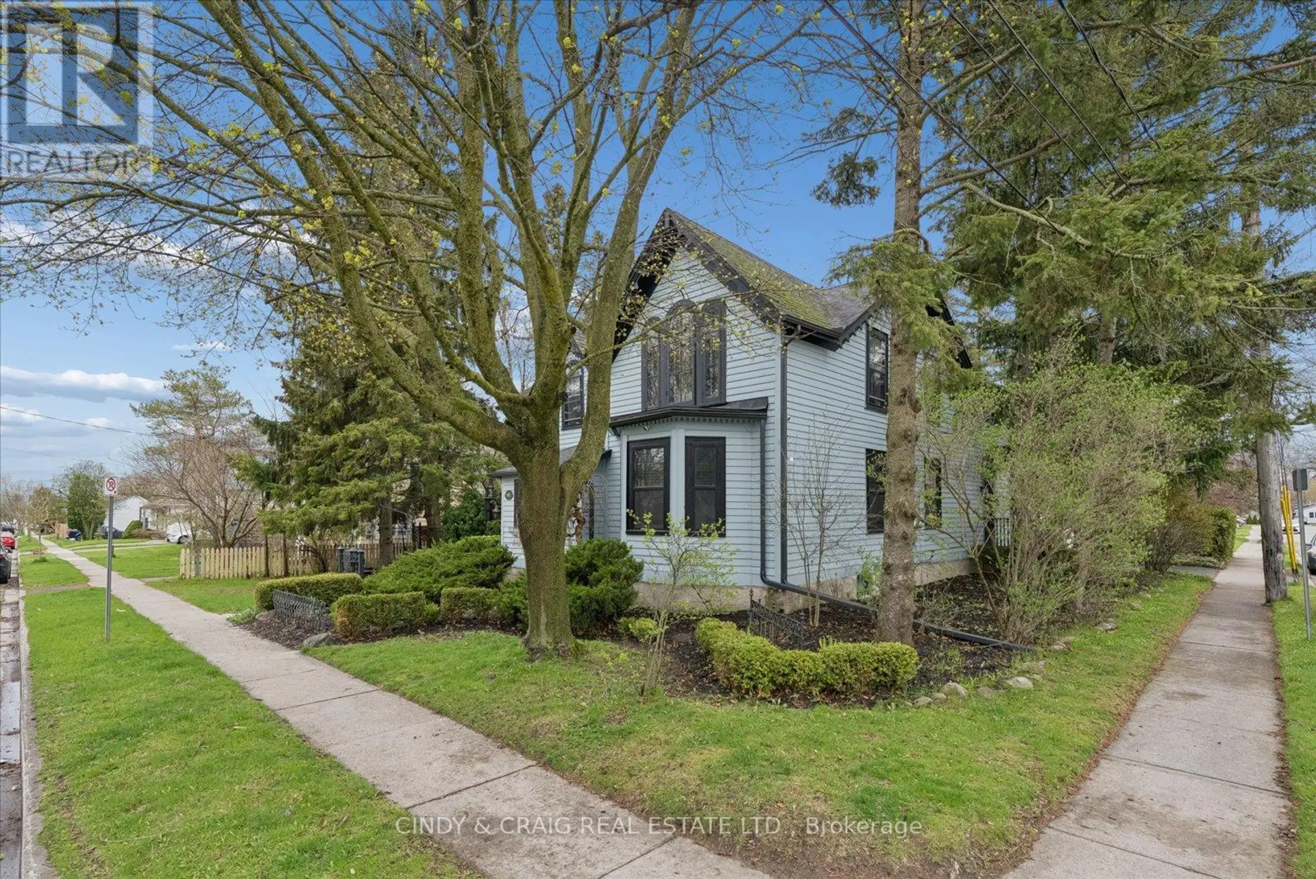 443 VICTORIA STREET - Image 20