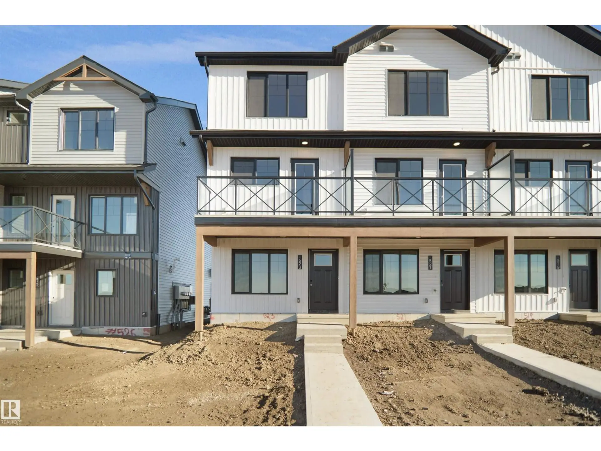 2040 MARQUIS WY NE - Image 1