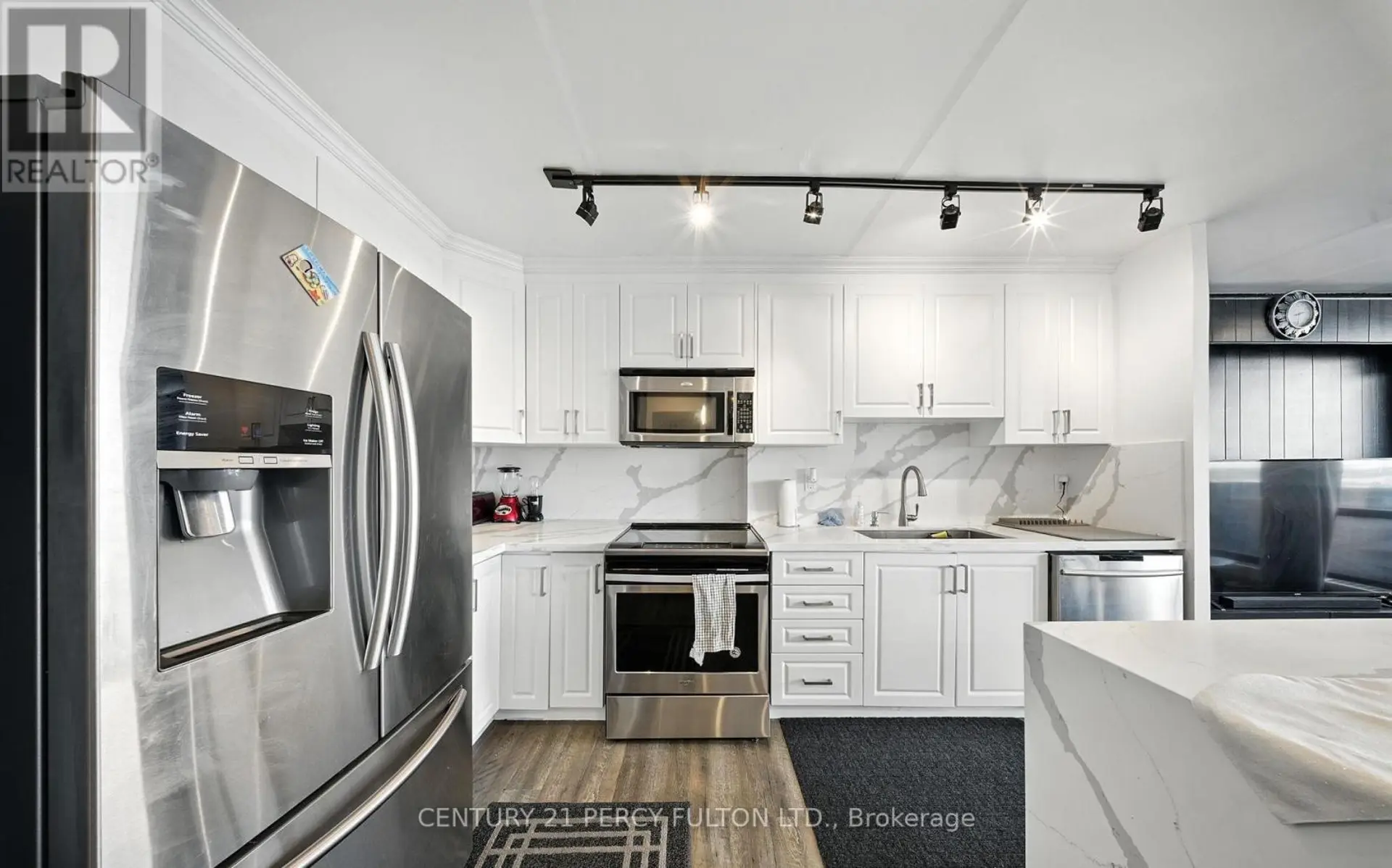 #1212 2 GLAMORGAN AVENUE - Image 1
