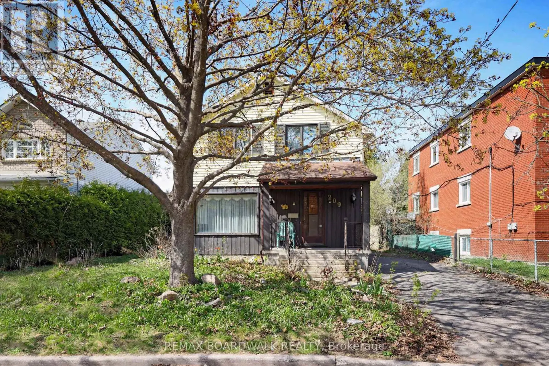 209 GLYNN AVENUE - Image 3
