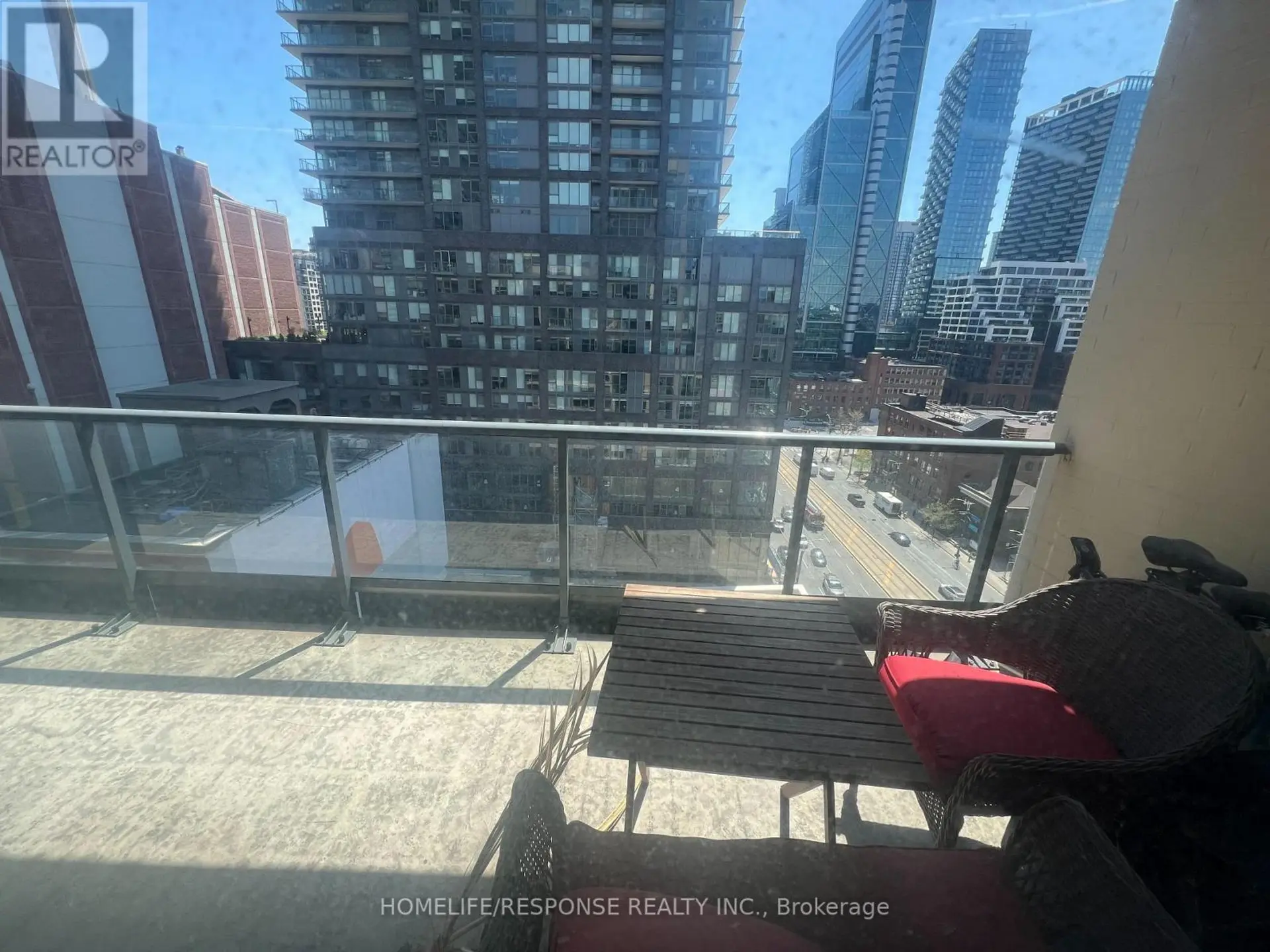 #1212 438 KING STREET W - Image 15