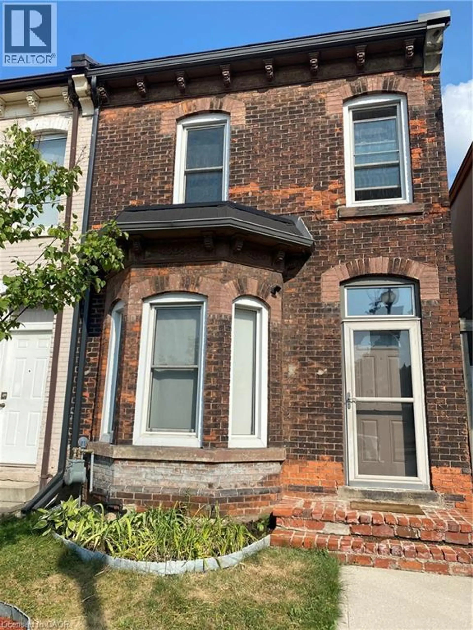 132 FERGUSON Avenue N - Image 16