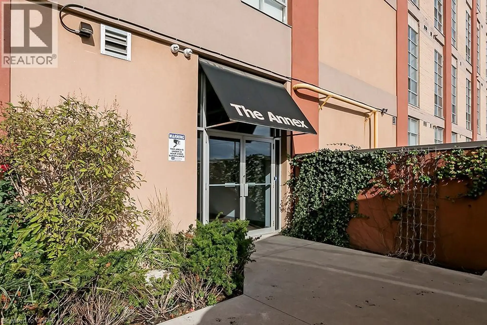 #311 11 REBECCA Street - Image 2