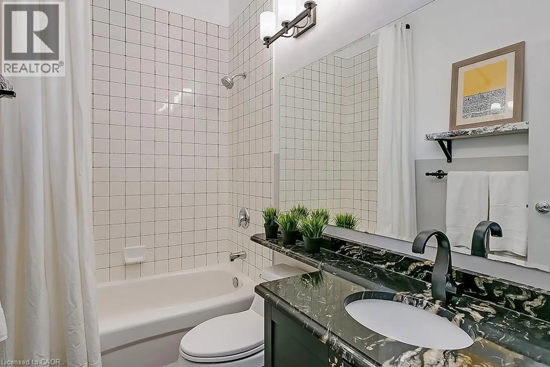 #311 11 REBECCA Street - Image 18