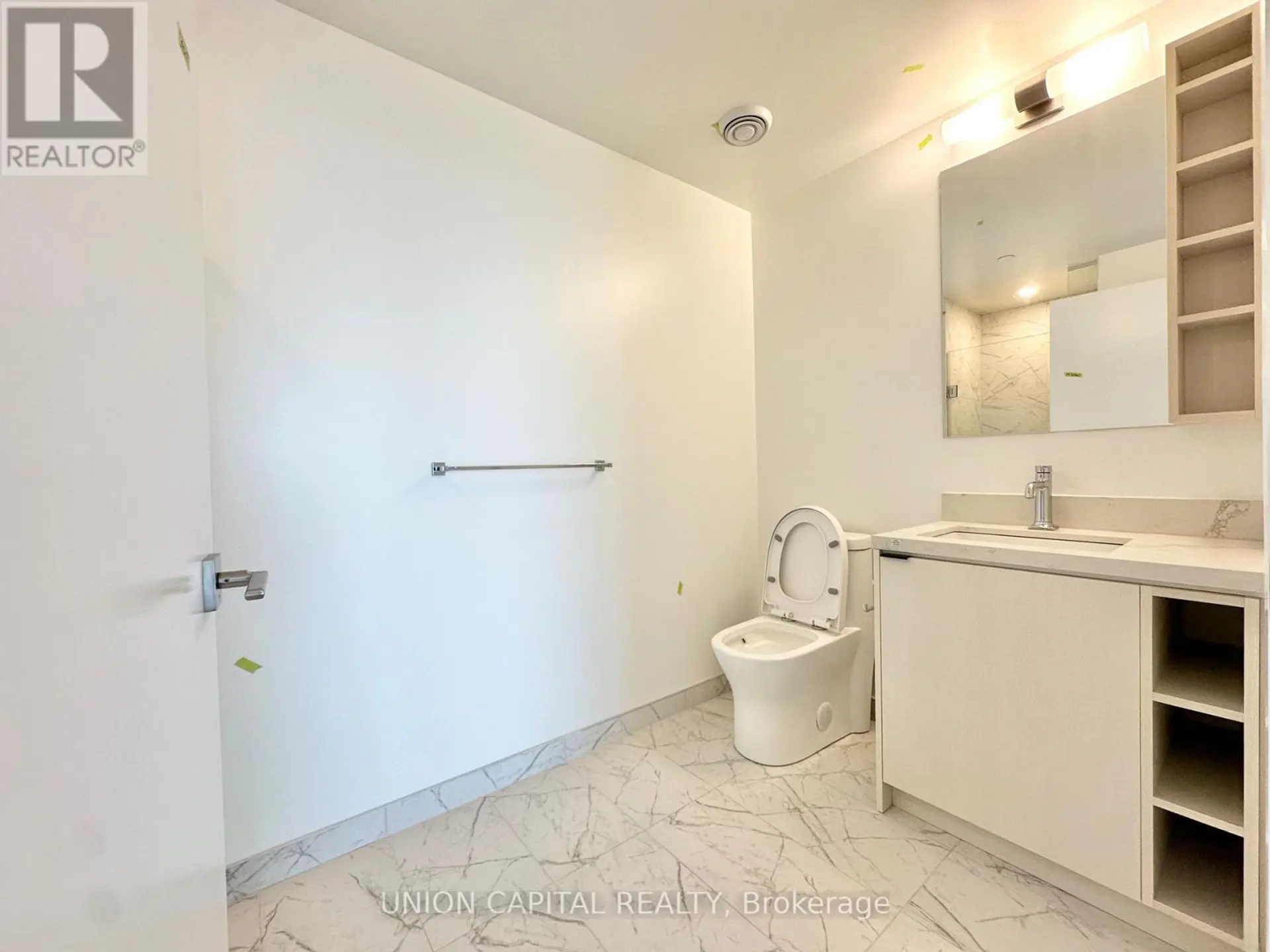 #5511 252 CHURCH STREET - Image 14