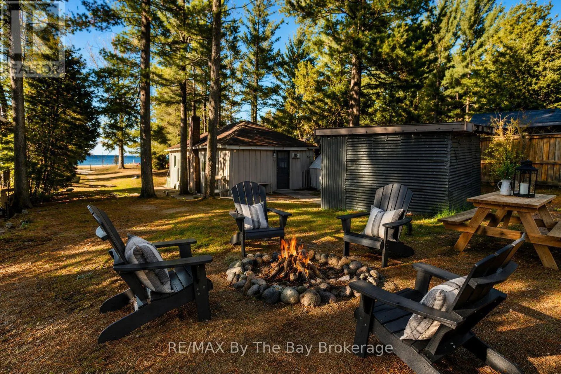 278 COASTLINE DRIVE - Image 3