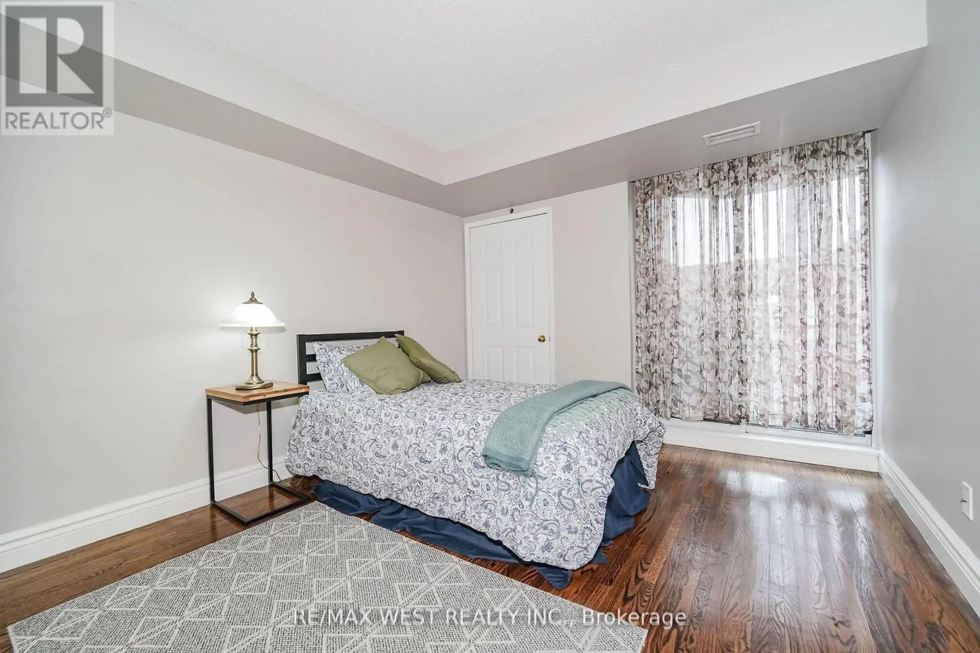 #309 190 MANITOBA STREET - Image 8