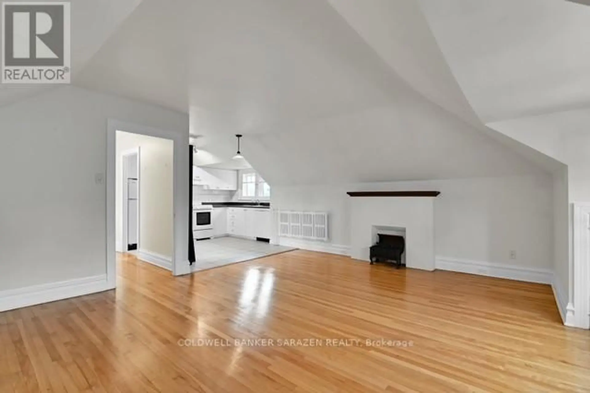 380 FIRST AVENUE - Image 13