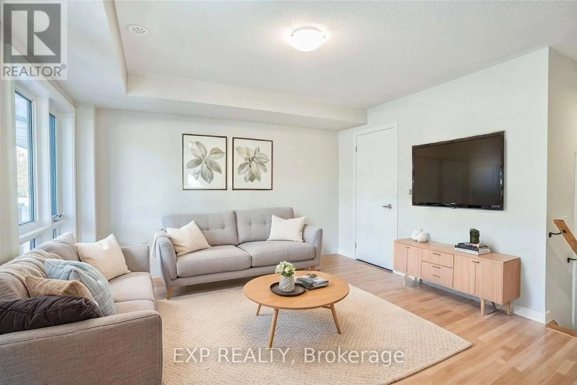 260 TOWNLINE ROAD N - Image 2