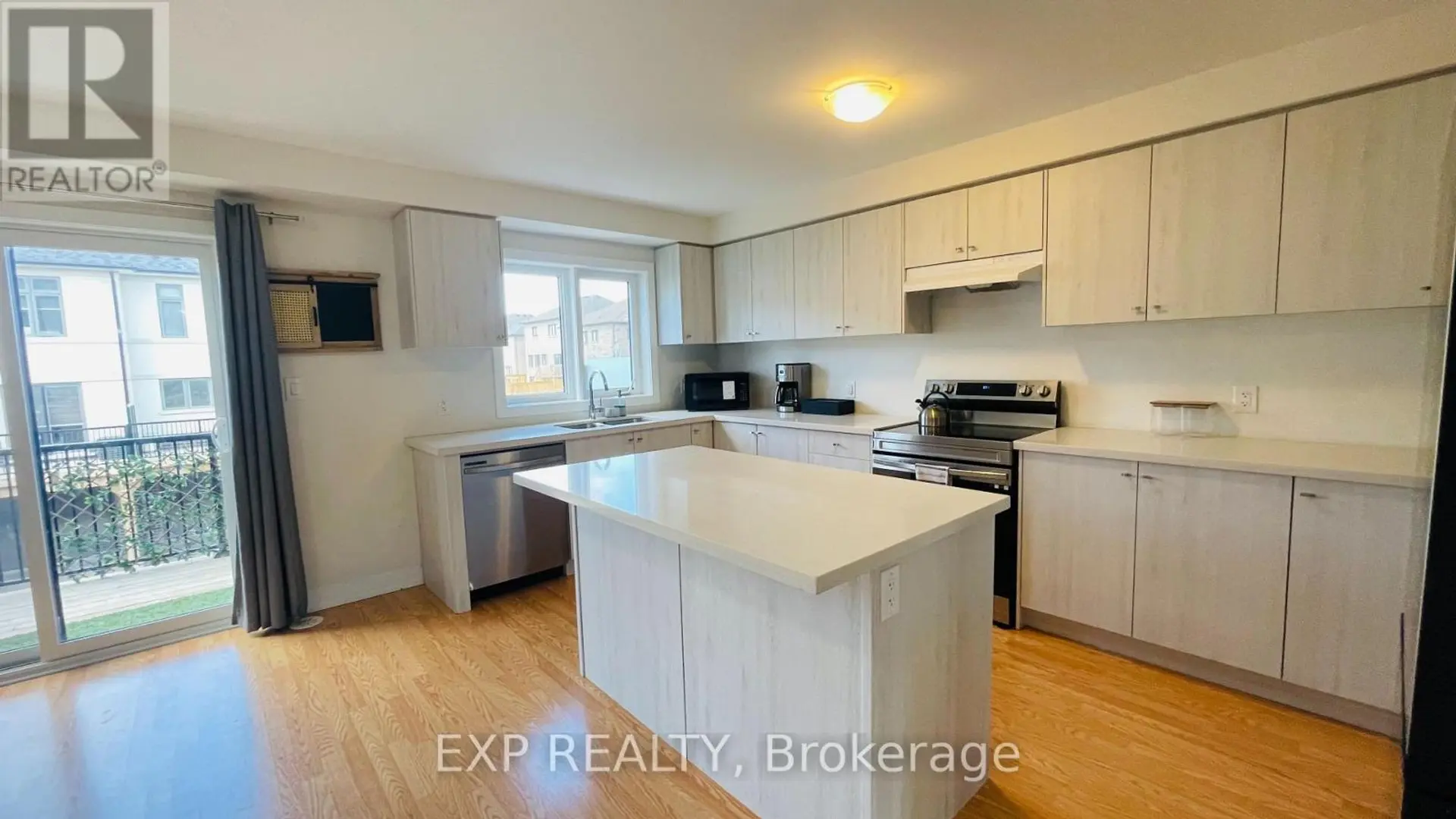 260 TOWNLINE ROAD N - Image 6
