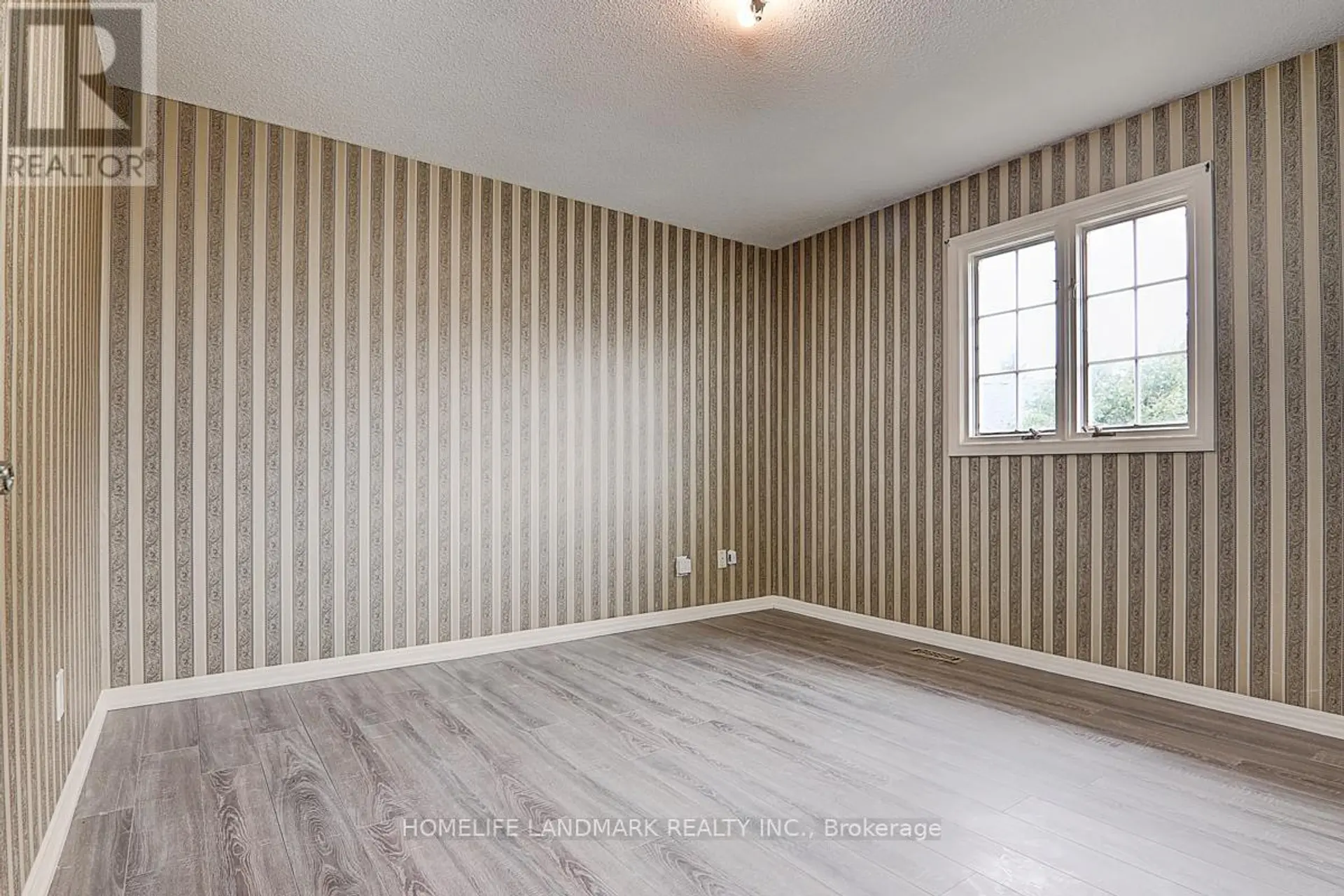 99 BURNDEAN COURT - Image 13
