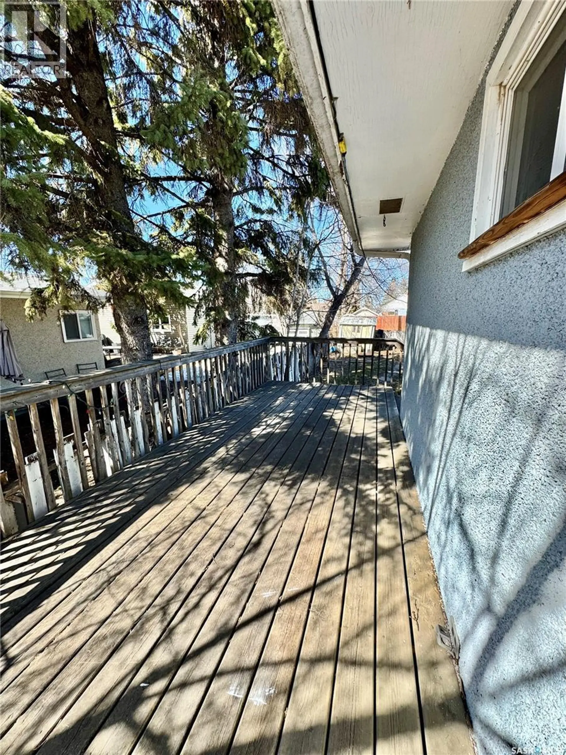 624 7th STREET E - Image 13