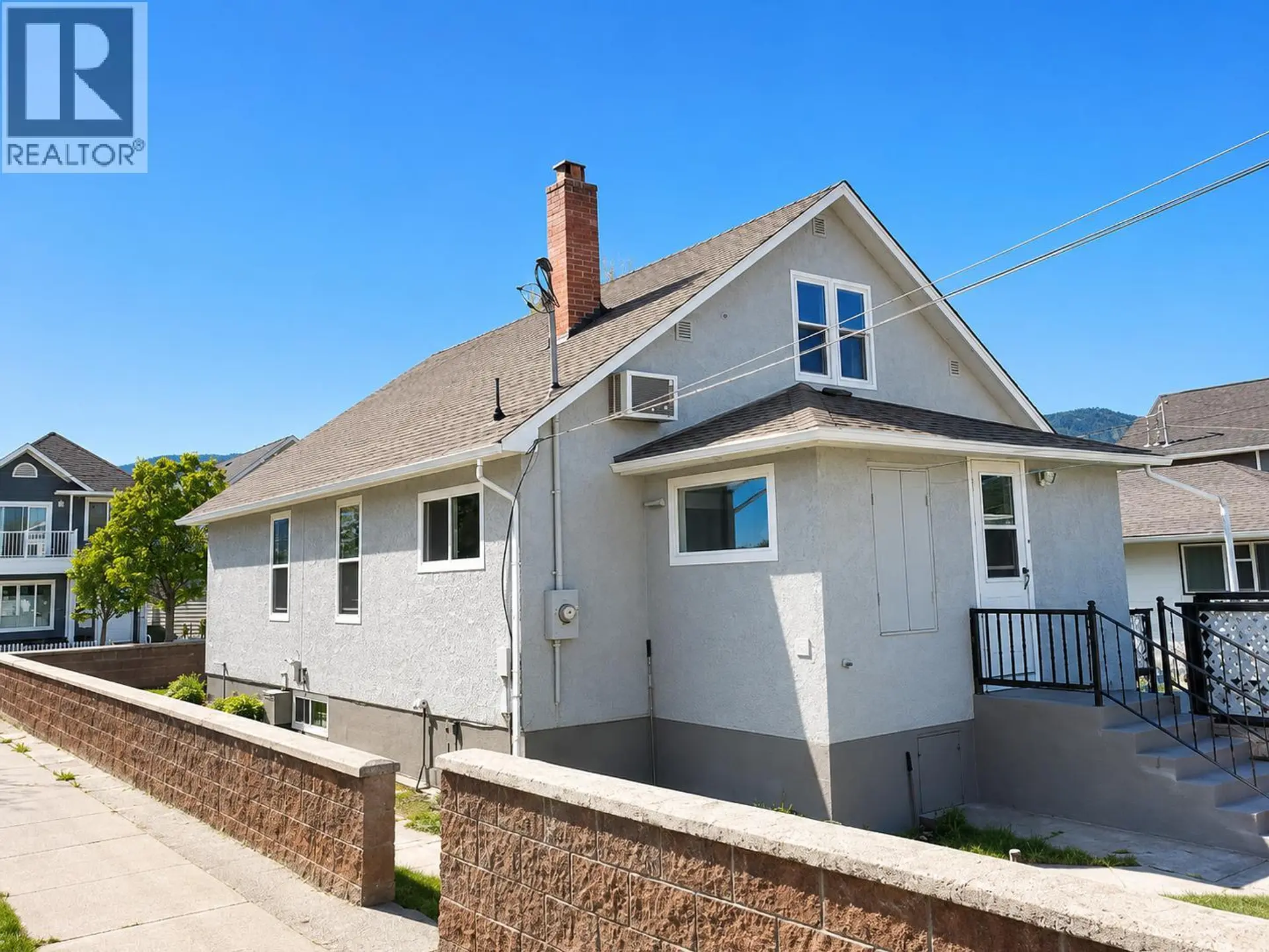 498 Braid Street - Image 3