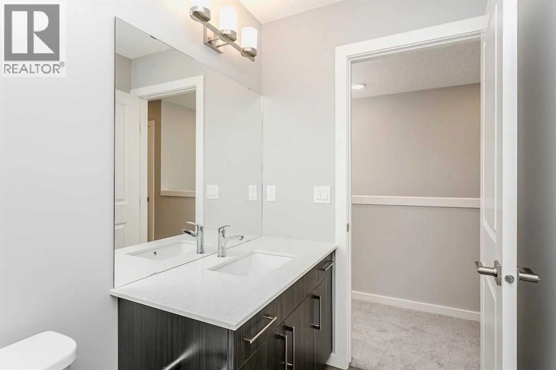 222 Heartwood Parade SE - Image 18