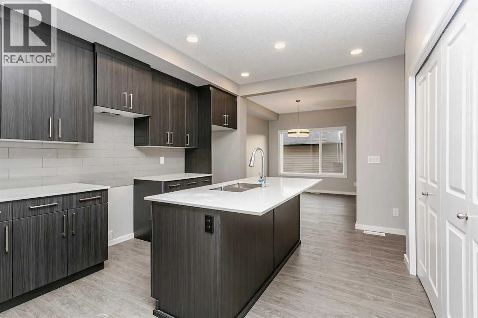 222 Heartwood Parade SE - Image 5