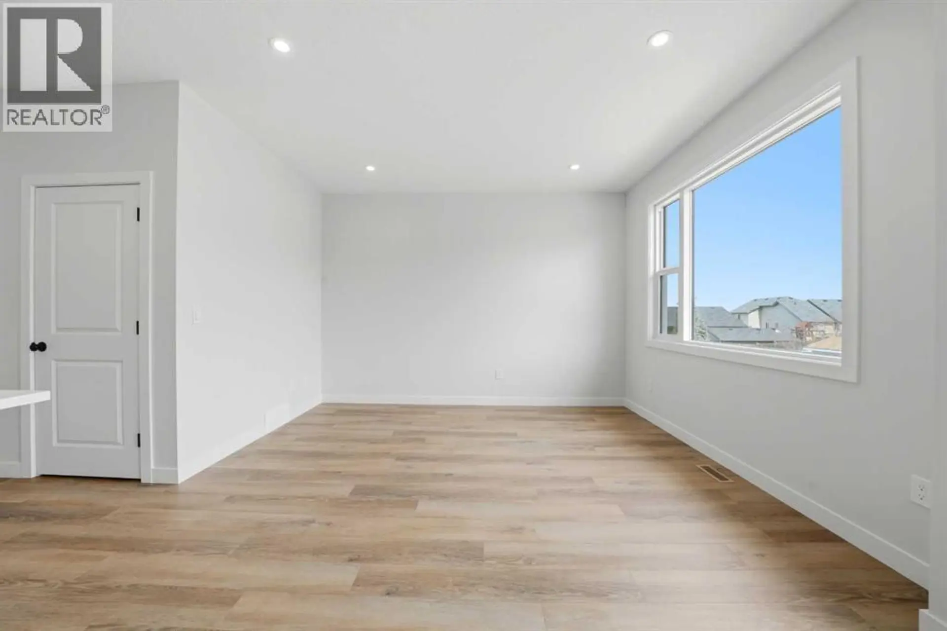 85 Pinnacle Close - Image 7