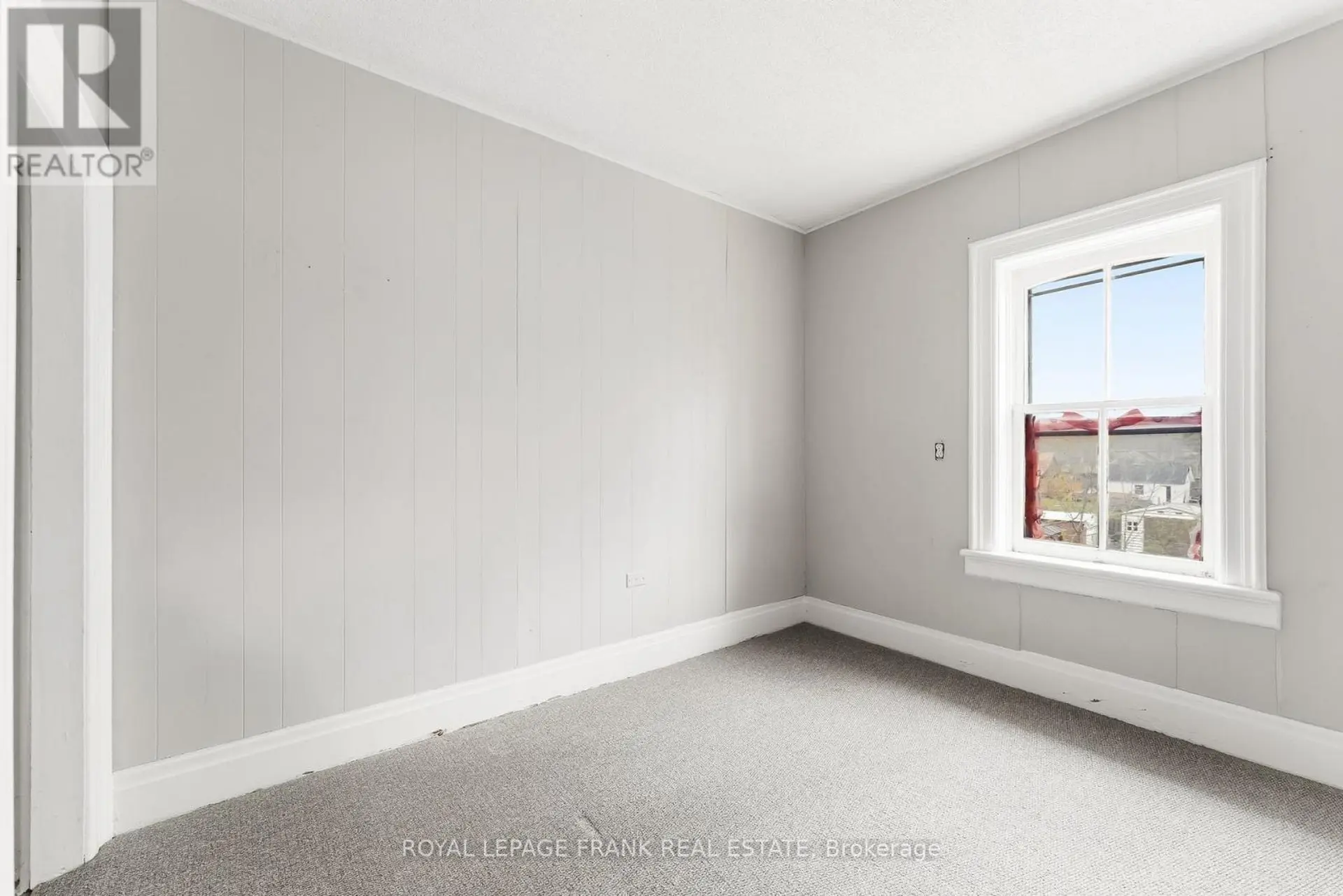 36 MILL STREET - Image 11