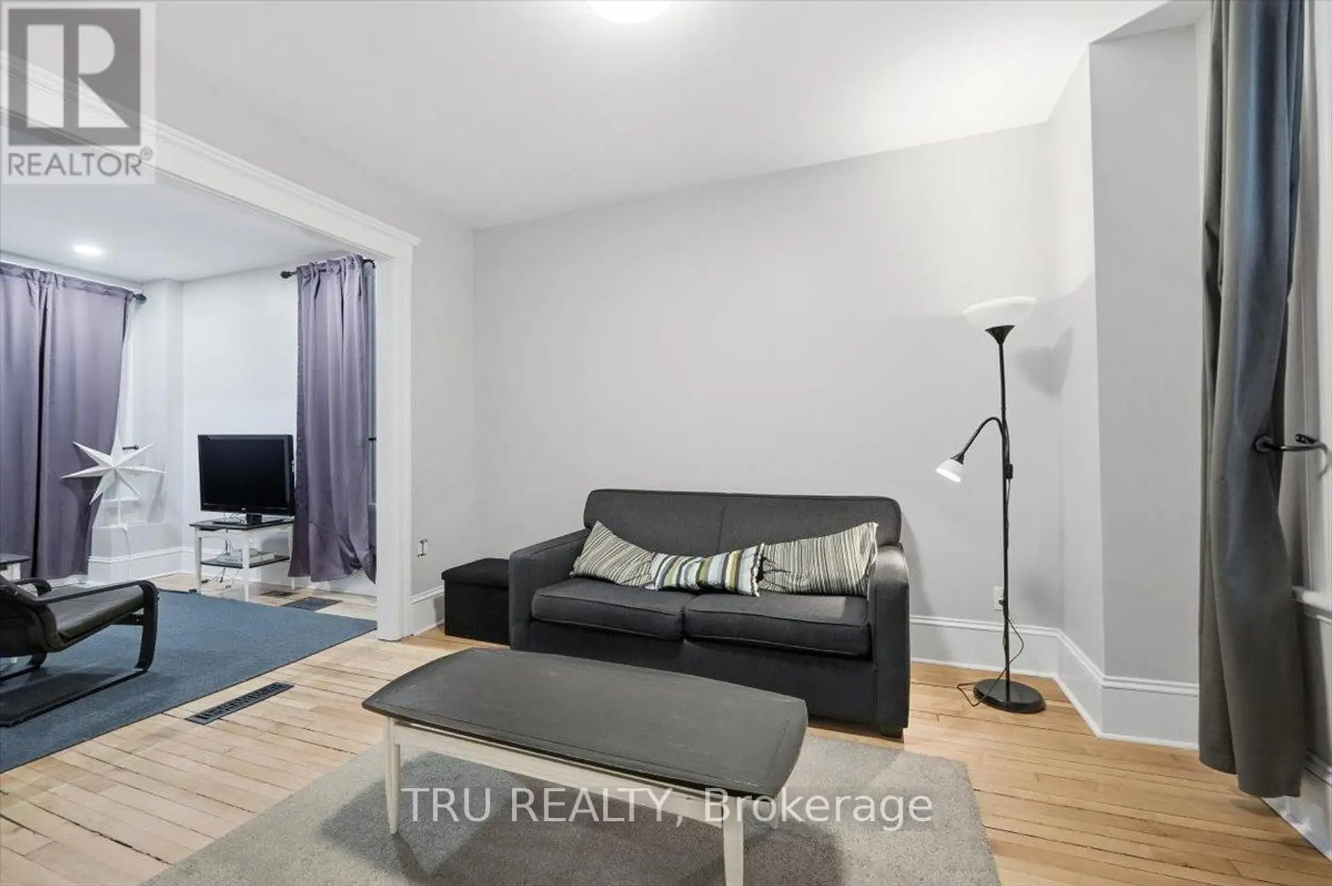 355 CAMBRIDGE STREET N - Image 4